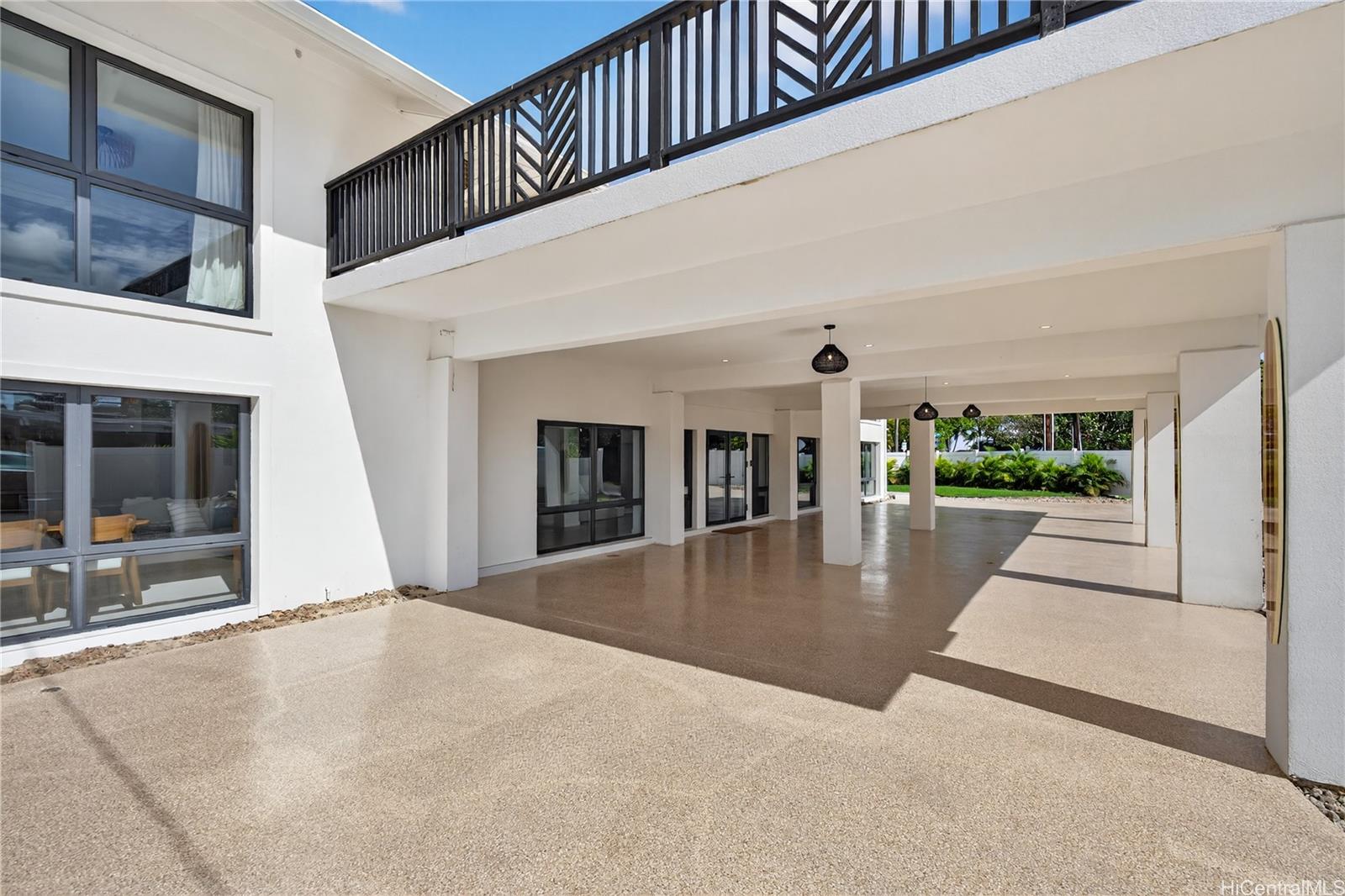 125 N Kalaheo Avenue 125 N Kalaheo Avenue