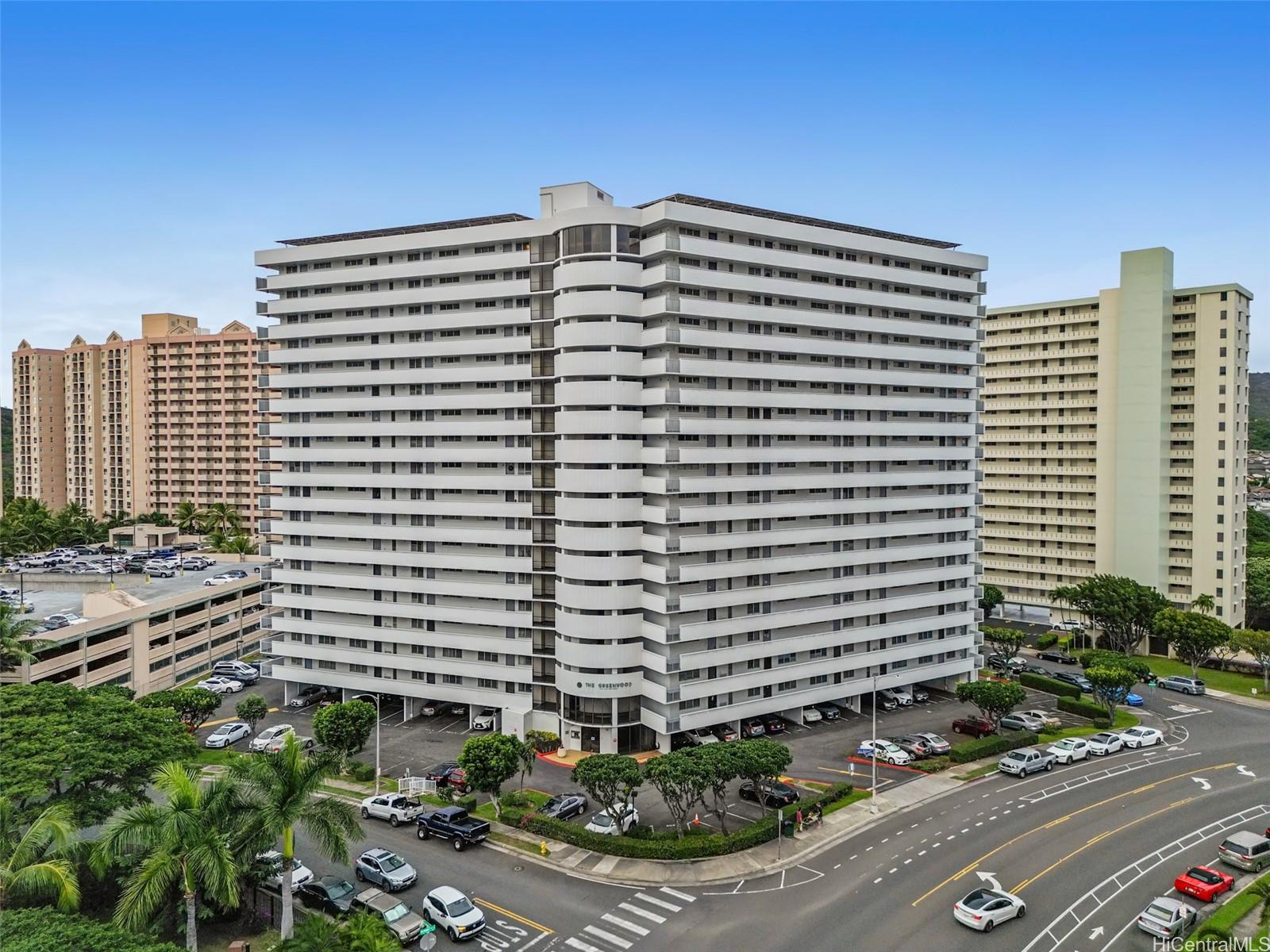 1128 Ala Napunani Street 402