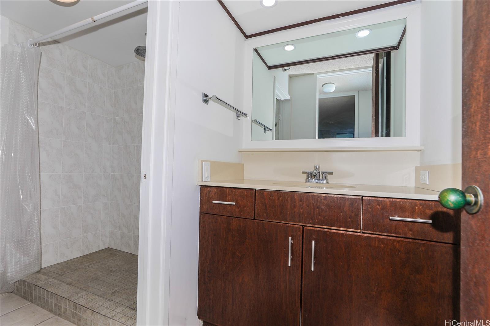 322 Aoloa Street  Unit 709