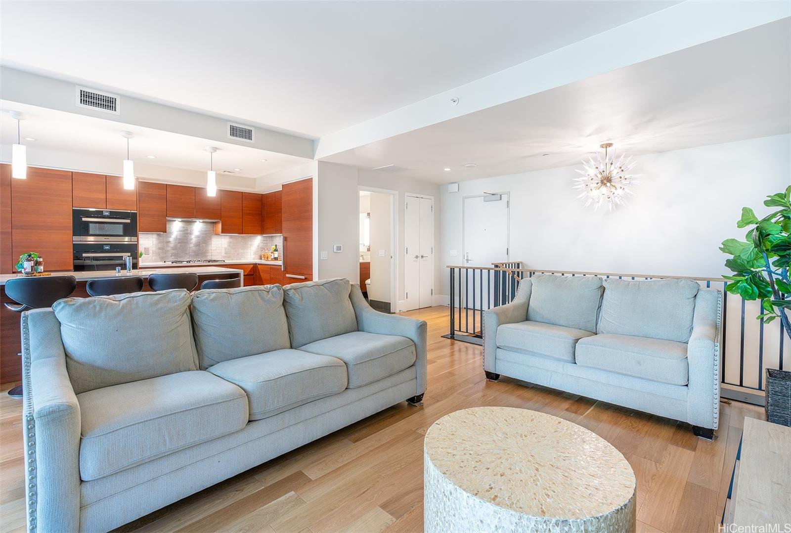 1108 Auahi Street 314