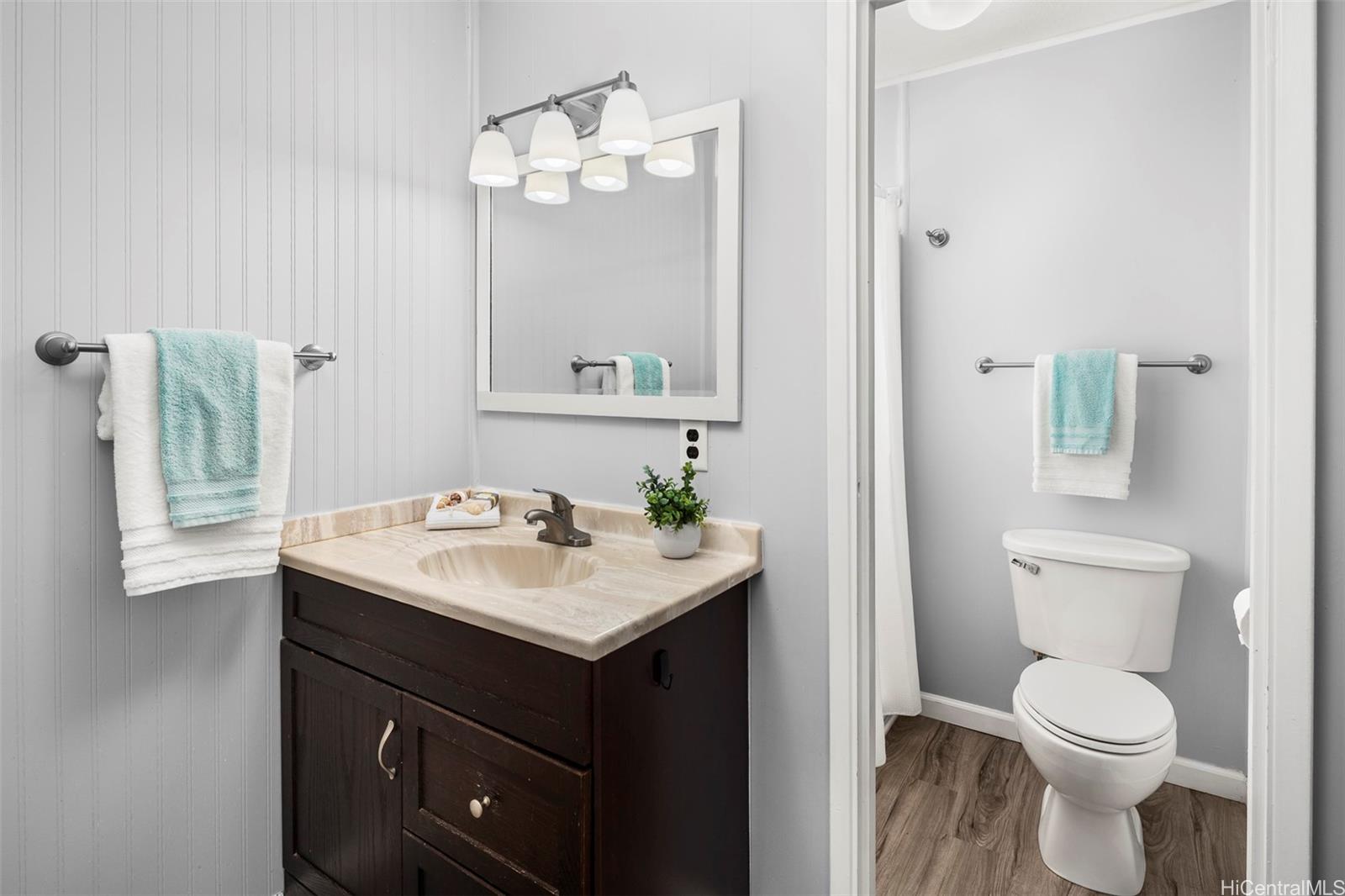 Photo 10 of 22