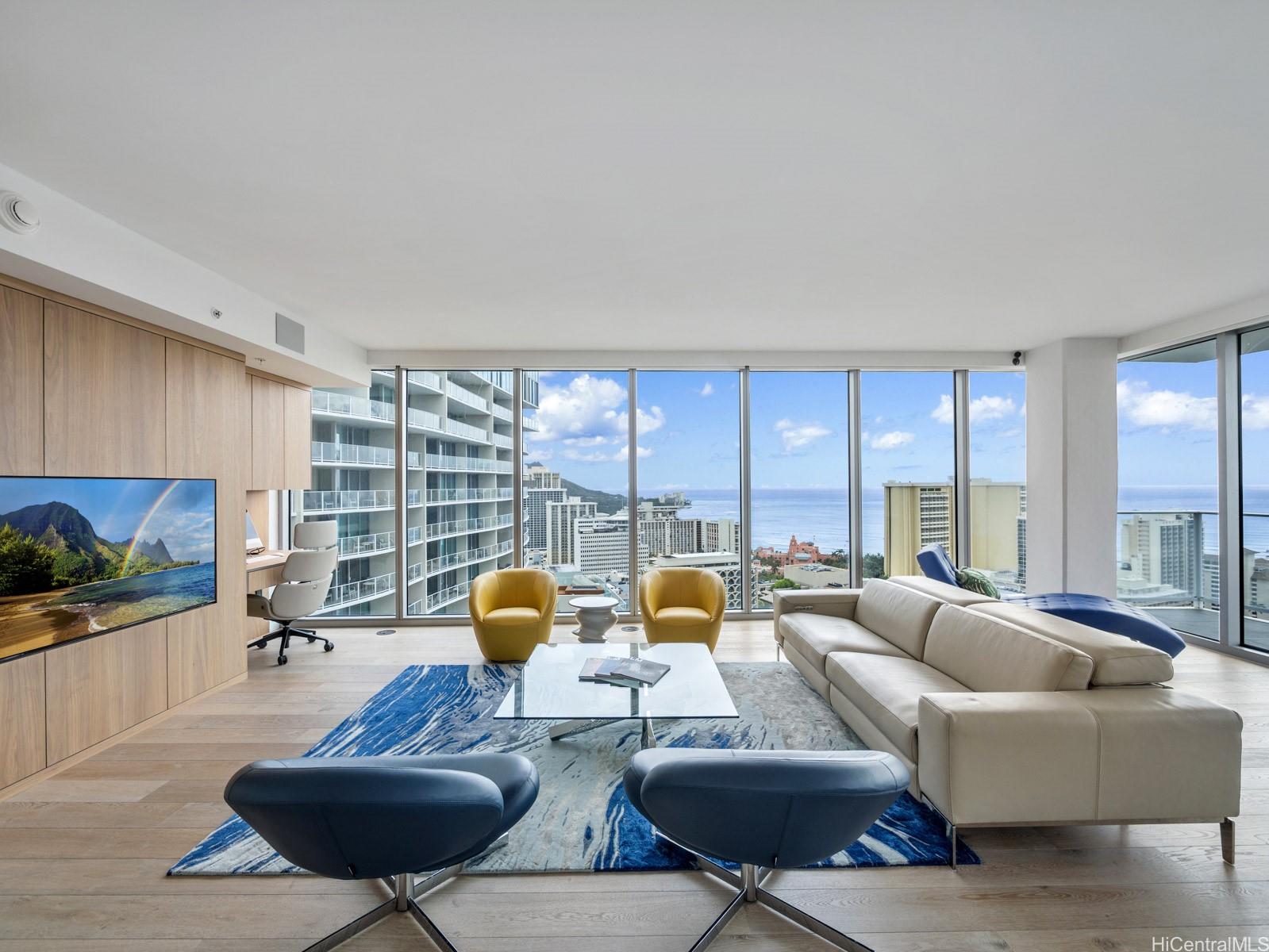 383 Kalaimoku Street 3307