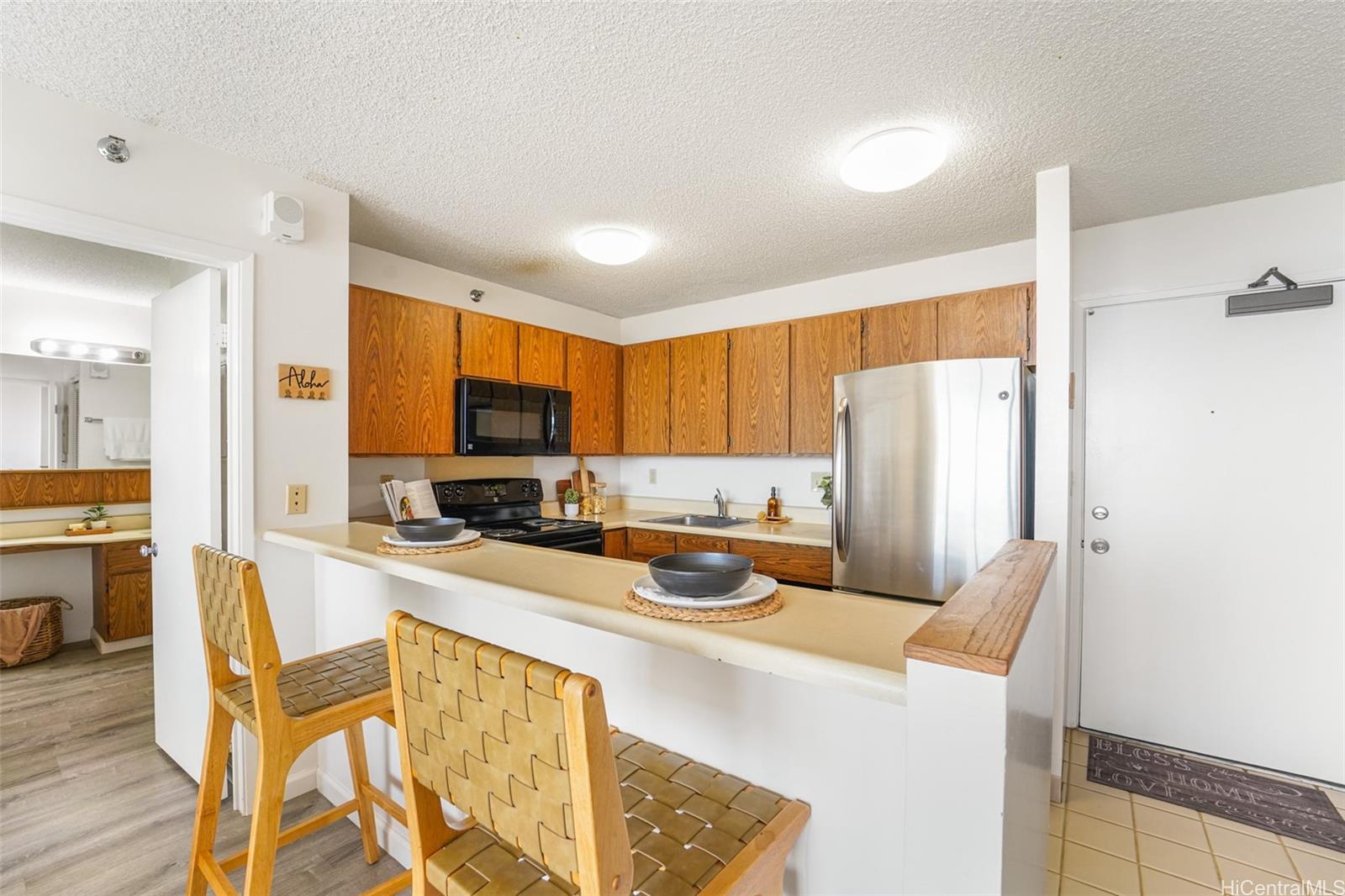 Photo 3 of 20