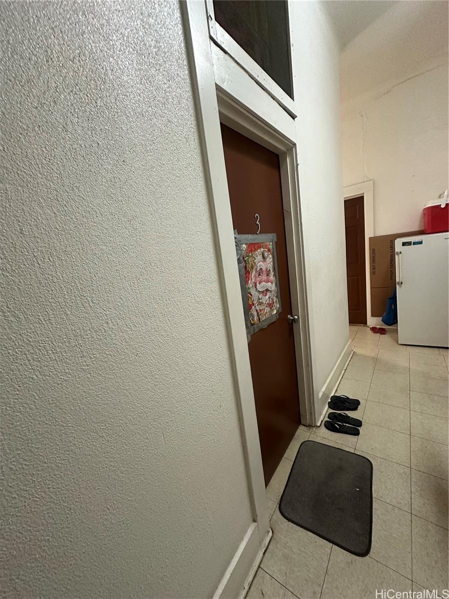 Photo 3 of 10