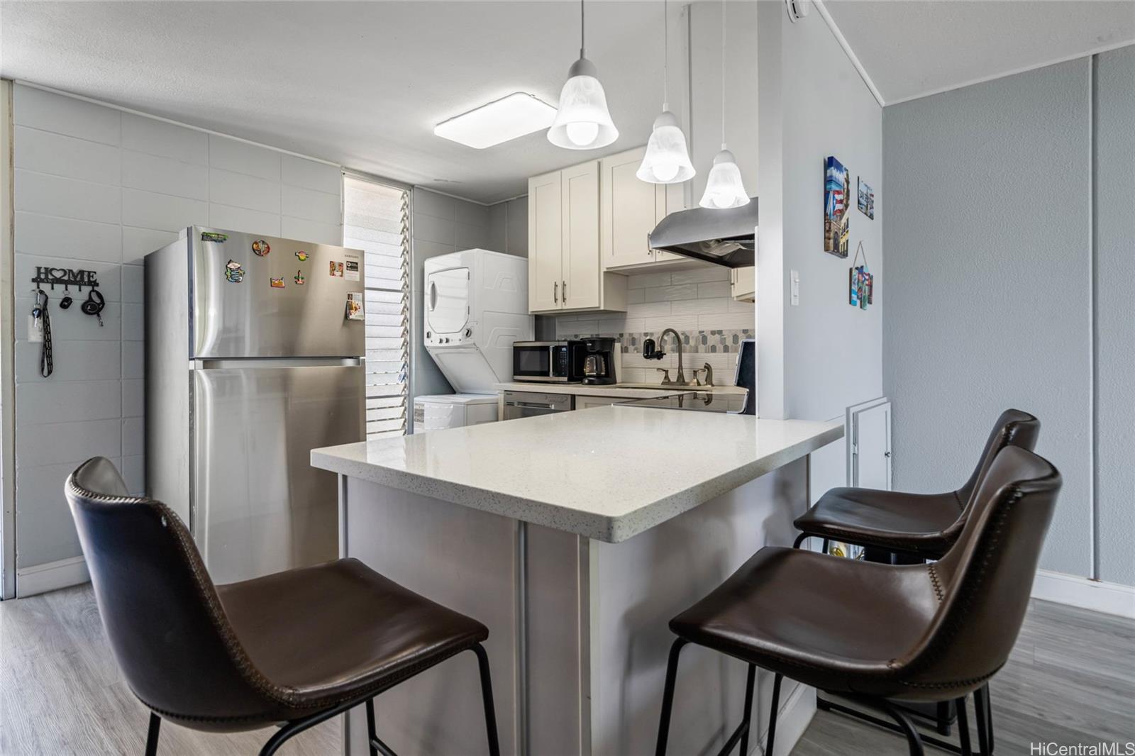 95-2031 Waikalani Place  Unit D906