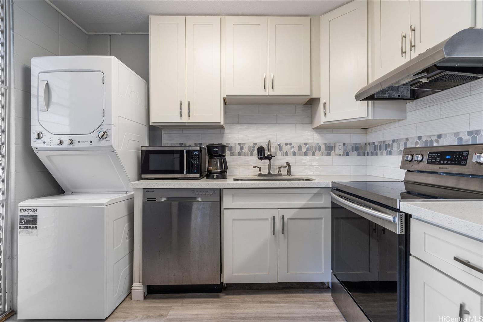 95-2031 Waikalani Place  Unit D906