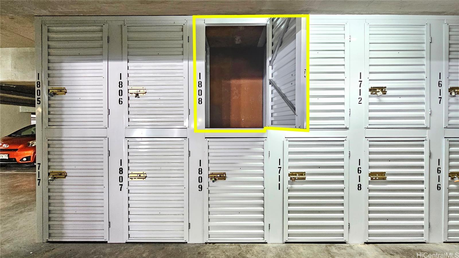 Photo 13 of 22