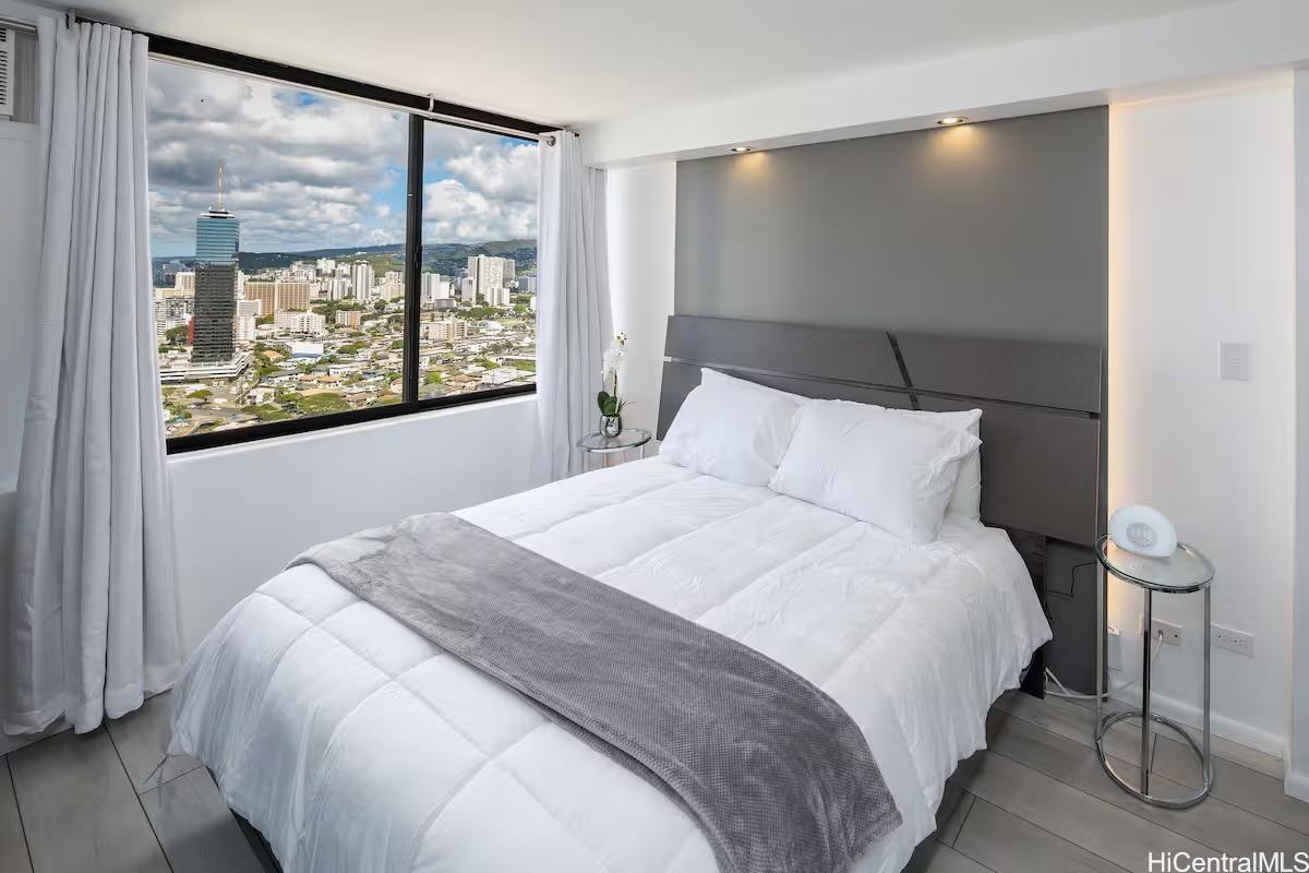 444 Niu Street 3201