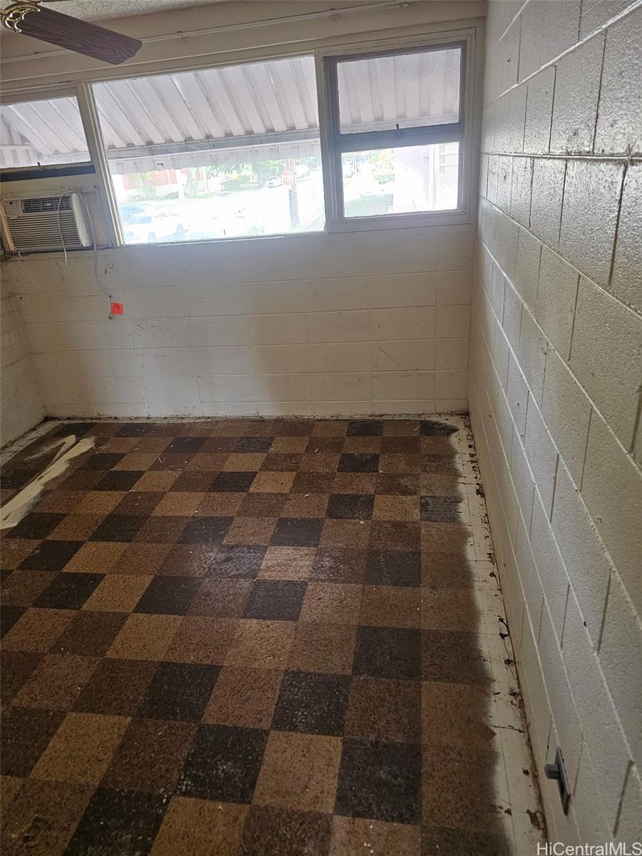 1427 Alexander Street  Unit 201