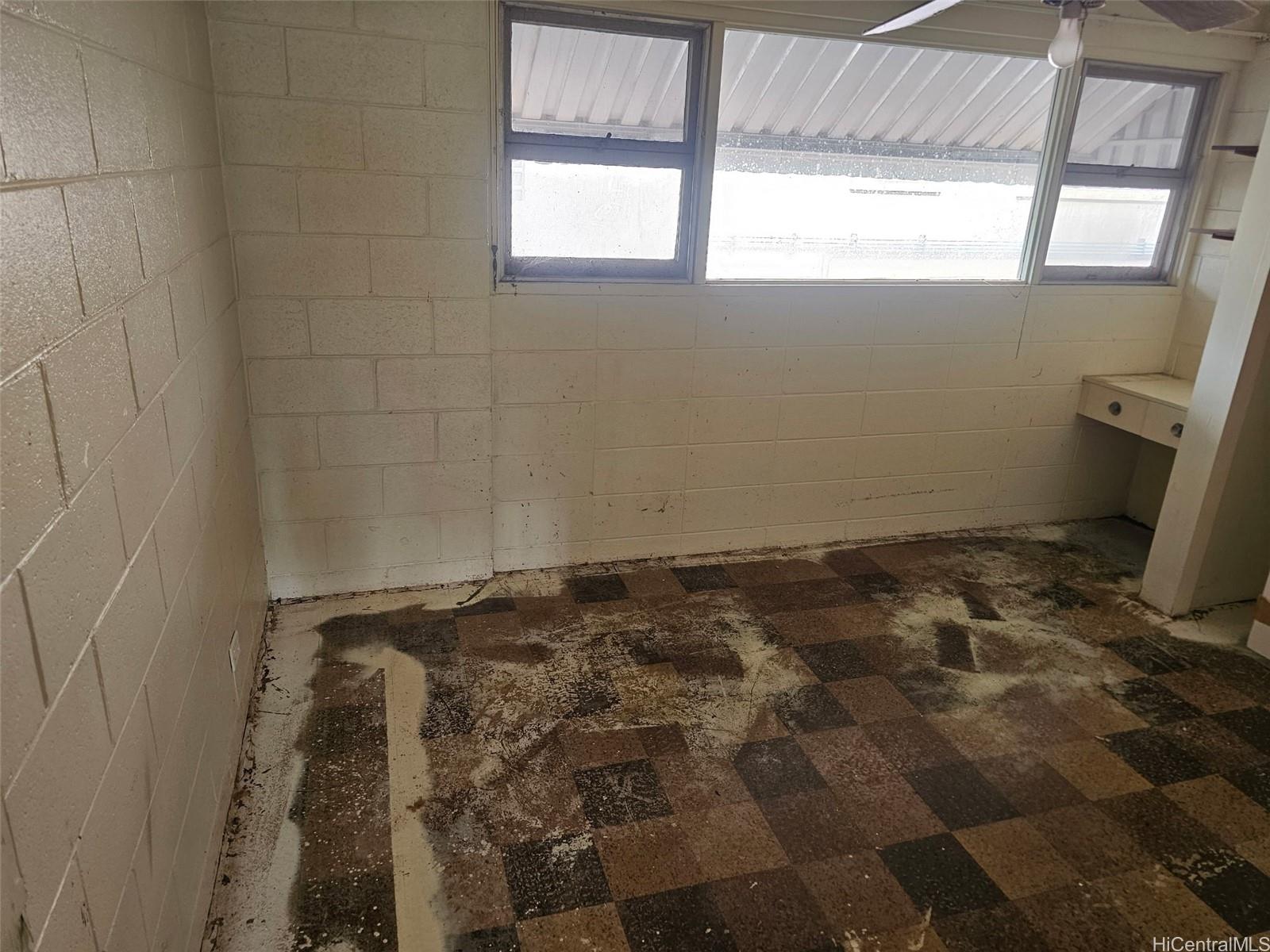 1427 Alexander Street  Unit 201