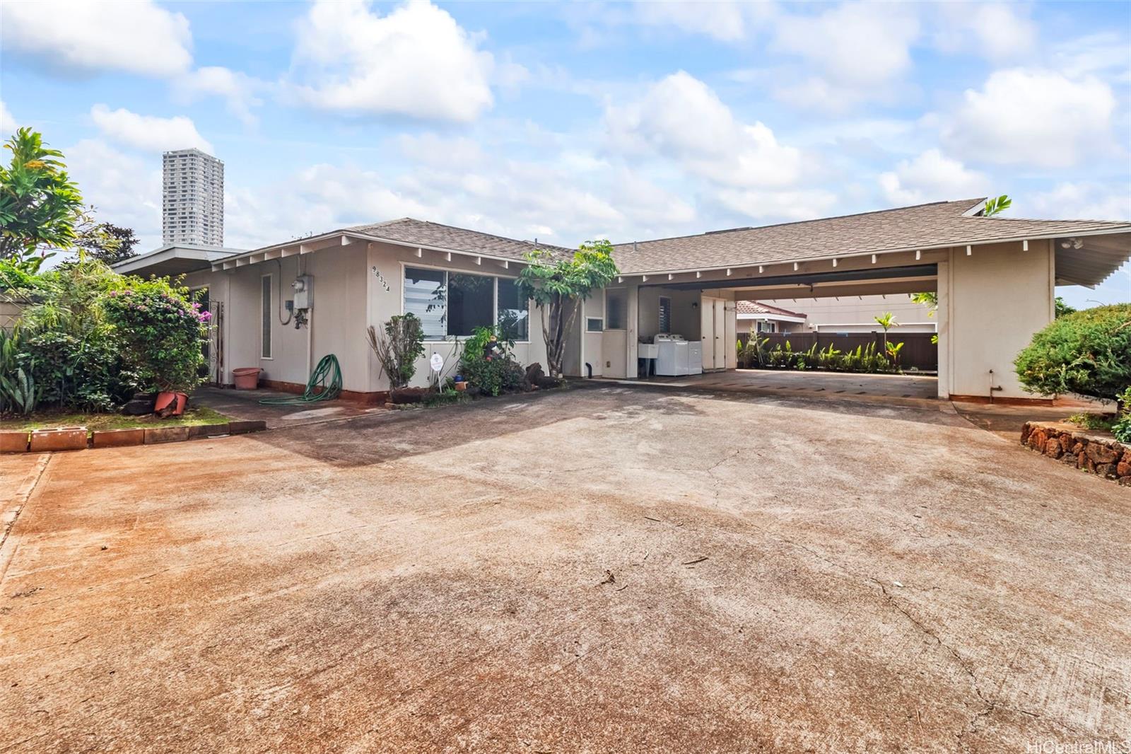 98-324 Puaalii Street