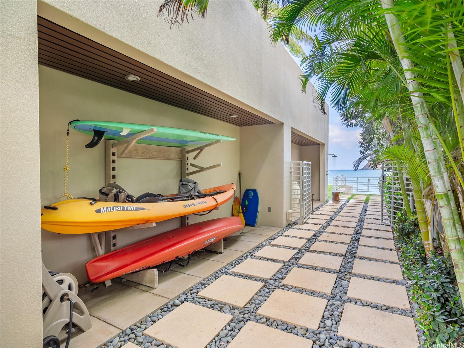 1240 Mokulua Drive