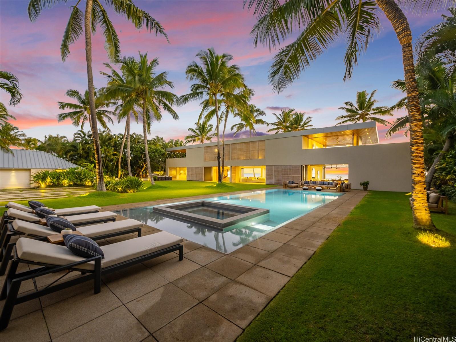 1240 Mokulua Drive