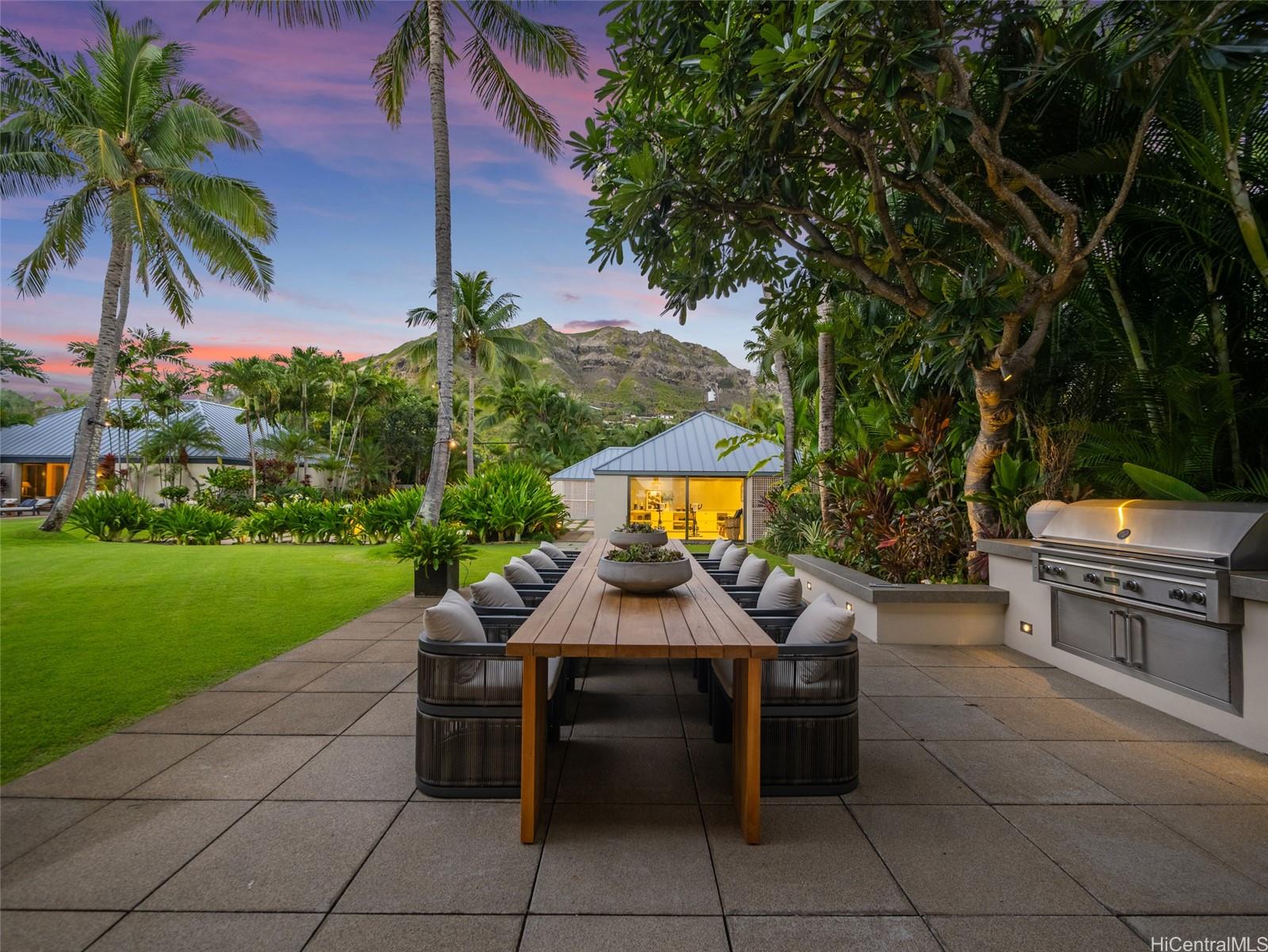 1240 Mokulua Drive