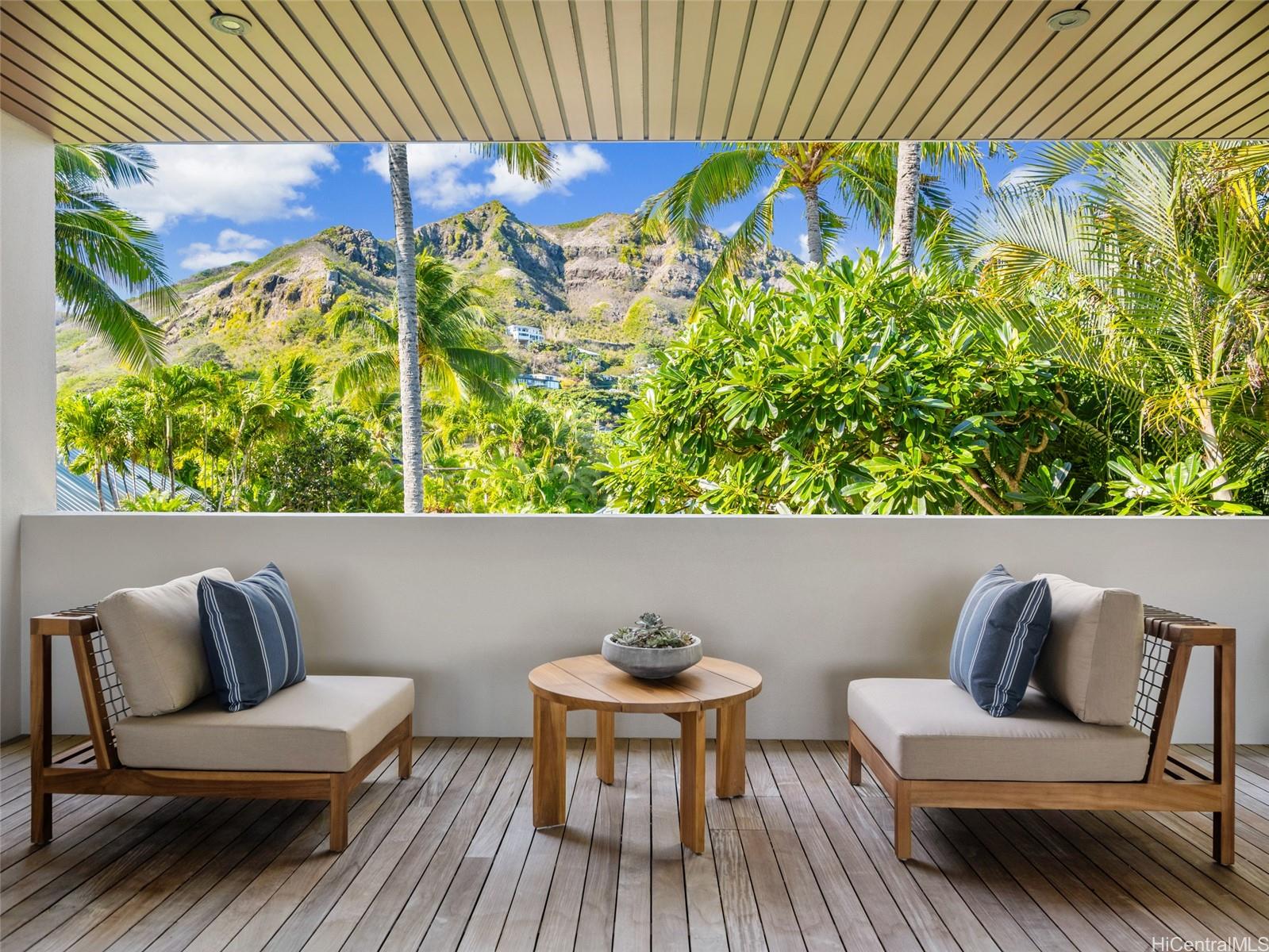 1240 Mokulua Drive