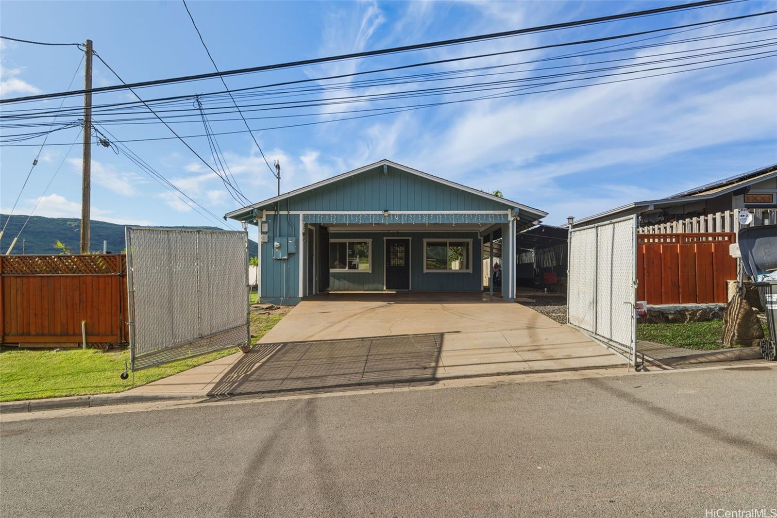 85-835 Piliuka Place