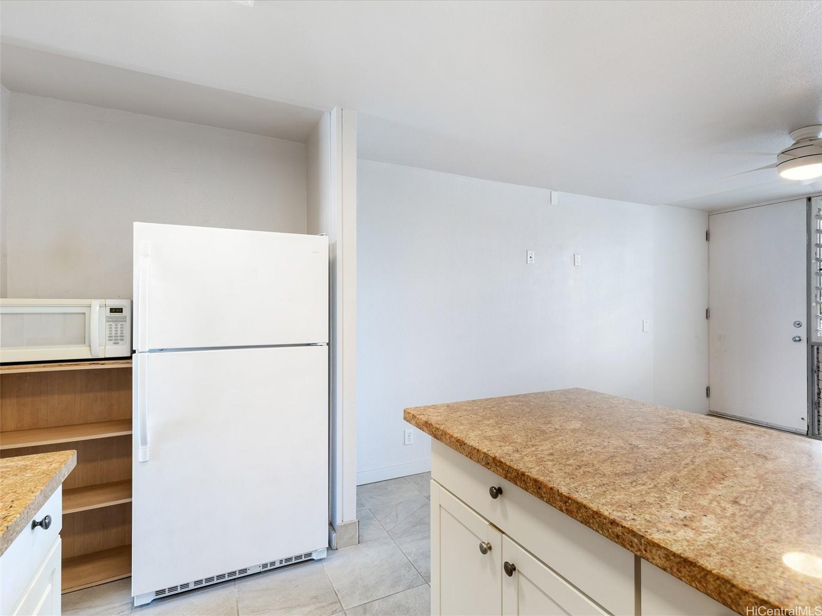 84-965 Farrington Highway  Unit B517