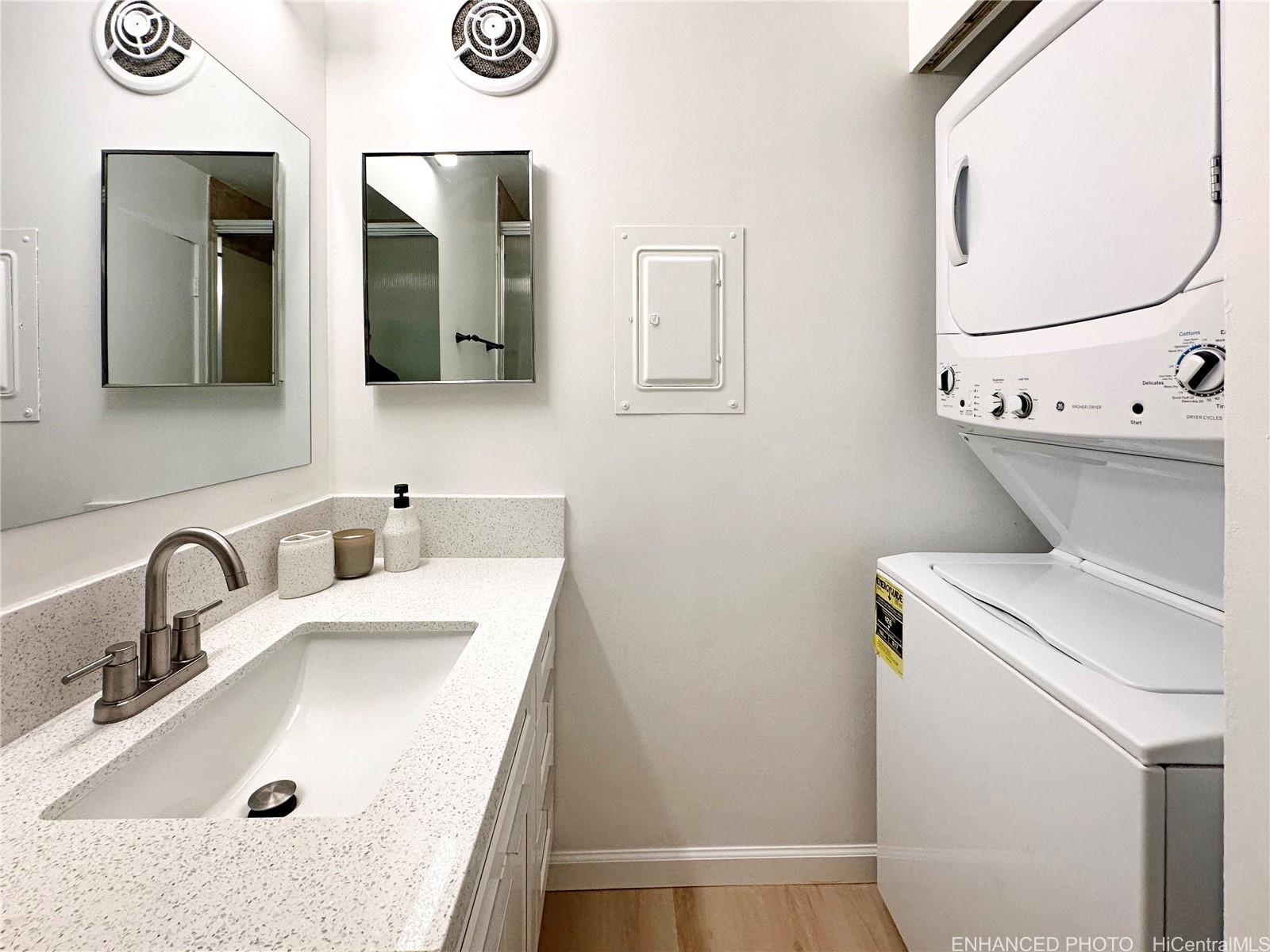 3045 Ala Napuaa Place  Unit 1814