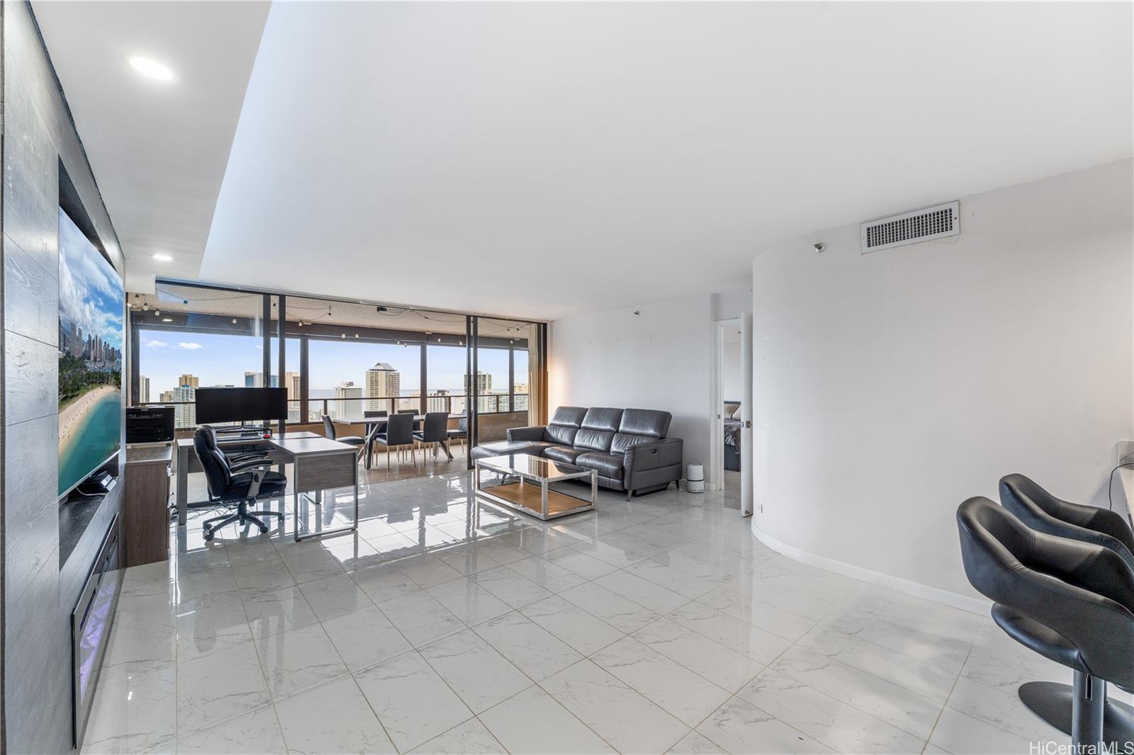 581 Kamoku Street  Unit 3704