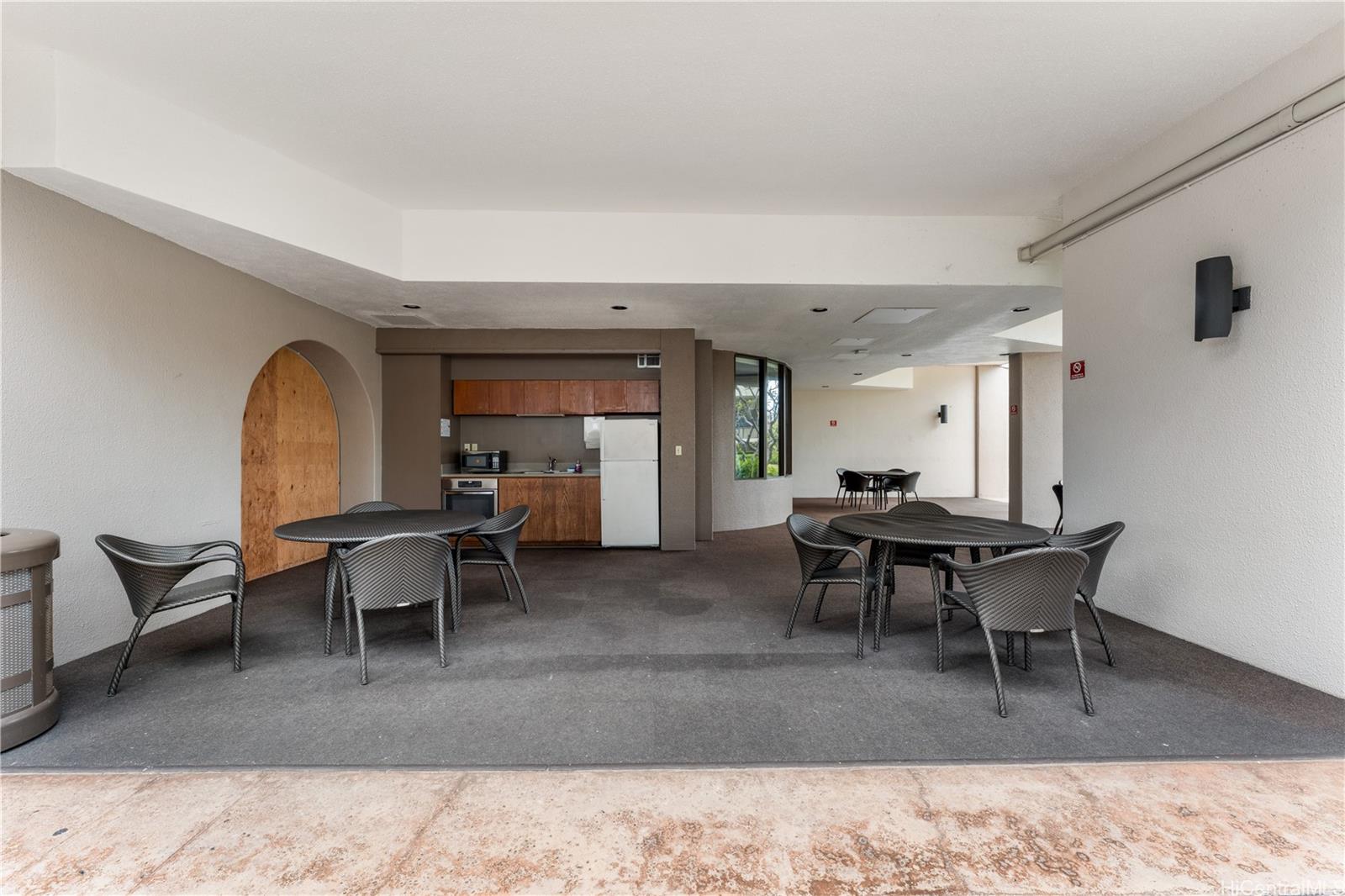 581 Kamoku Street  Unit 3704