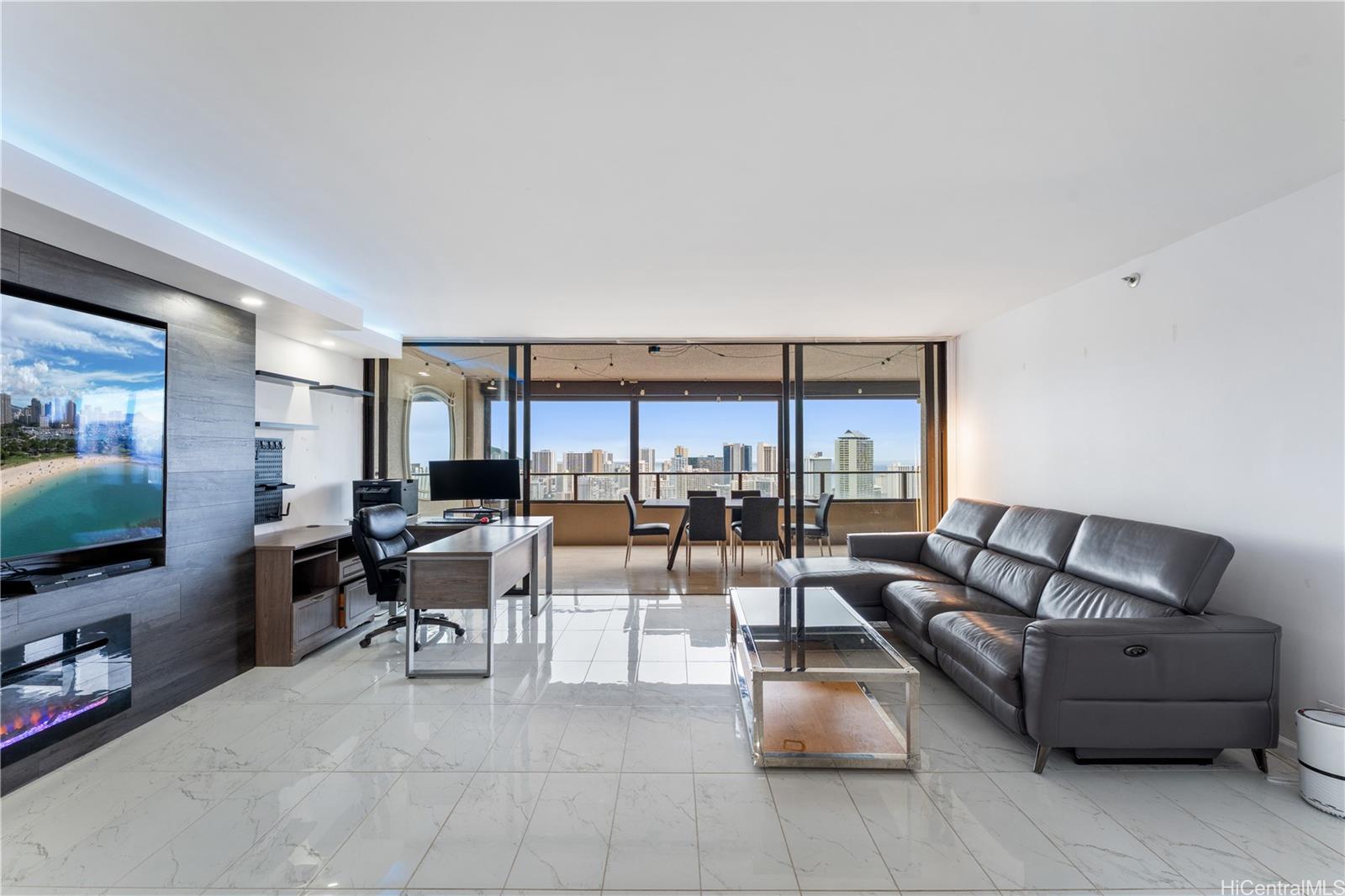 581 Kamoku Street  Unit 3704