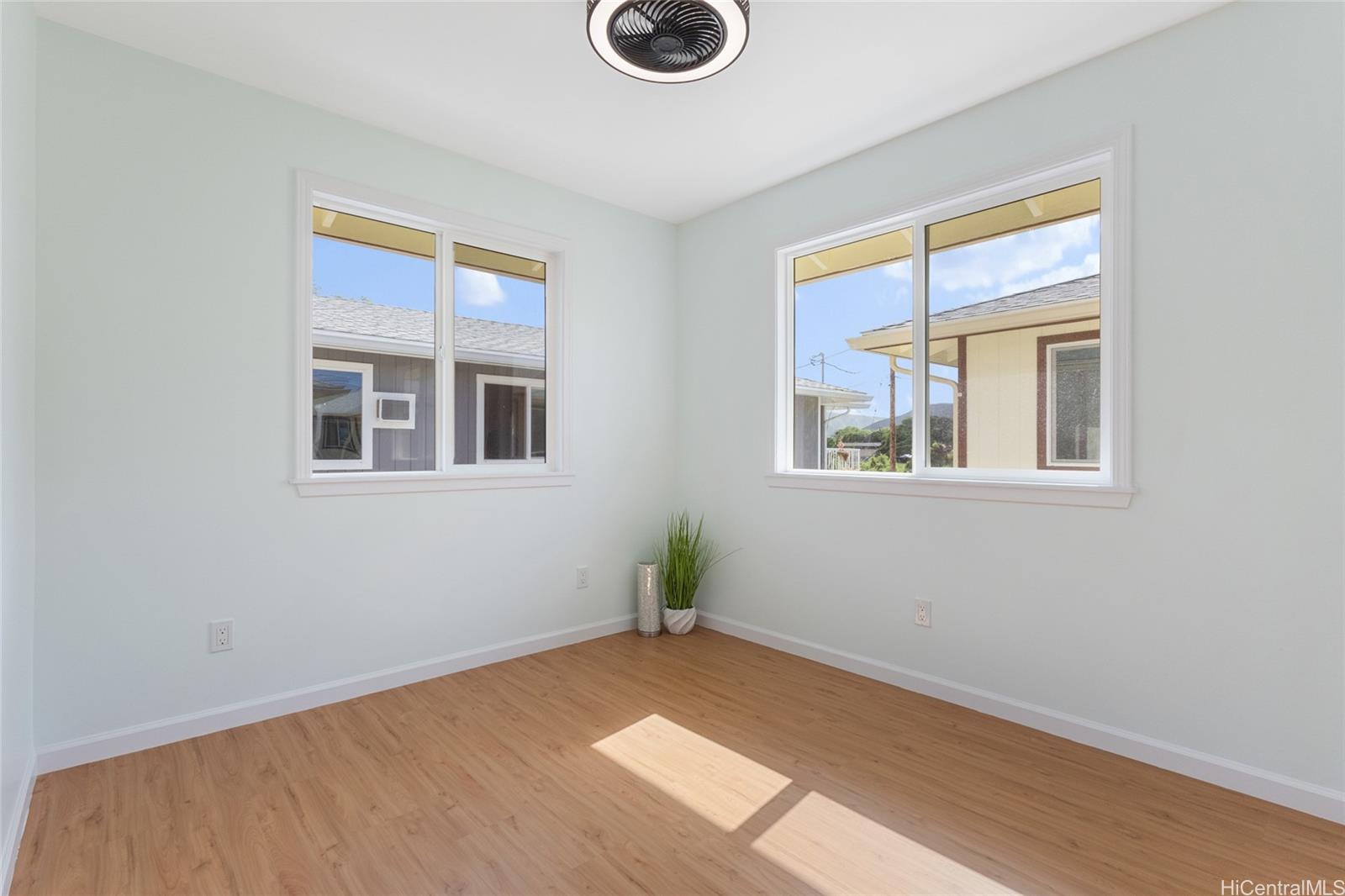87-102 Kulaaupuni Street  Unit 1