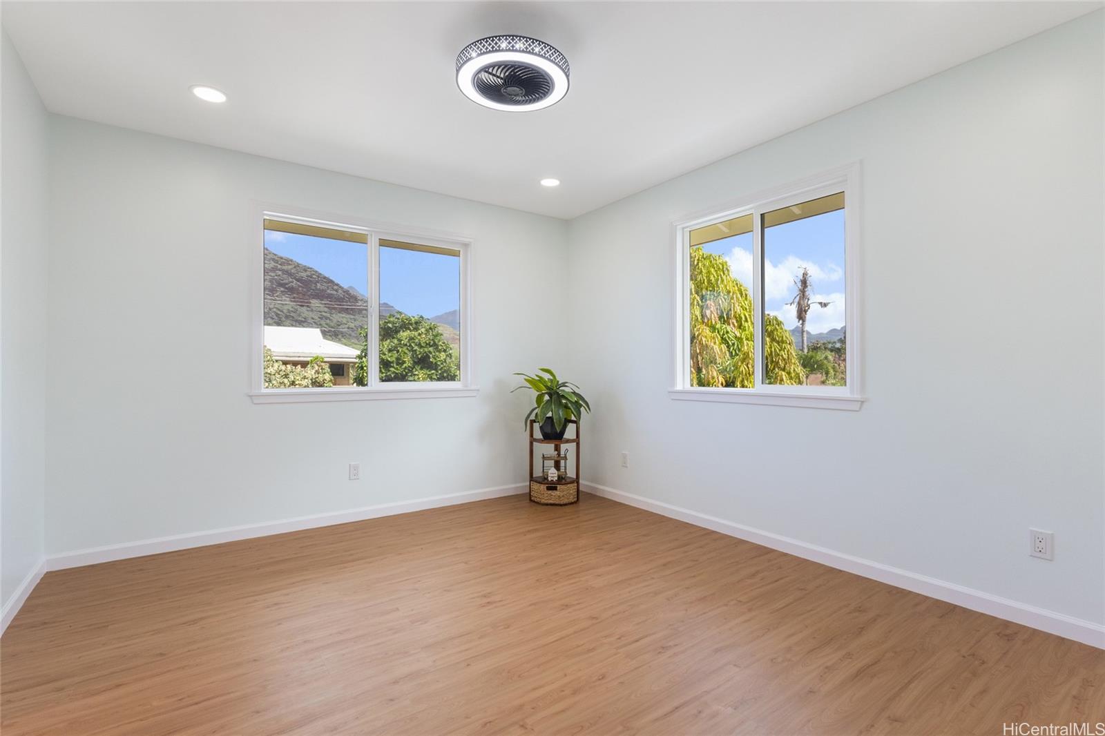 87-102 Kulaaupuni Street  Unit 1