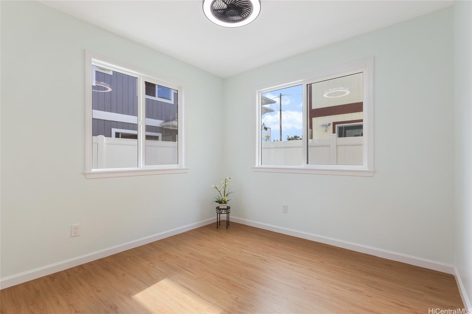 87-102 Kulaaupuni Street  Unit 1