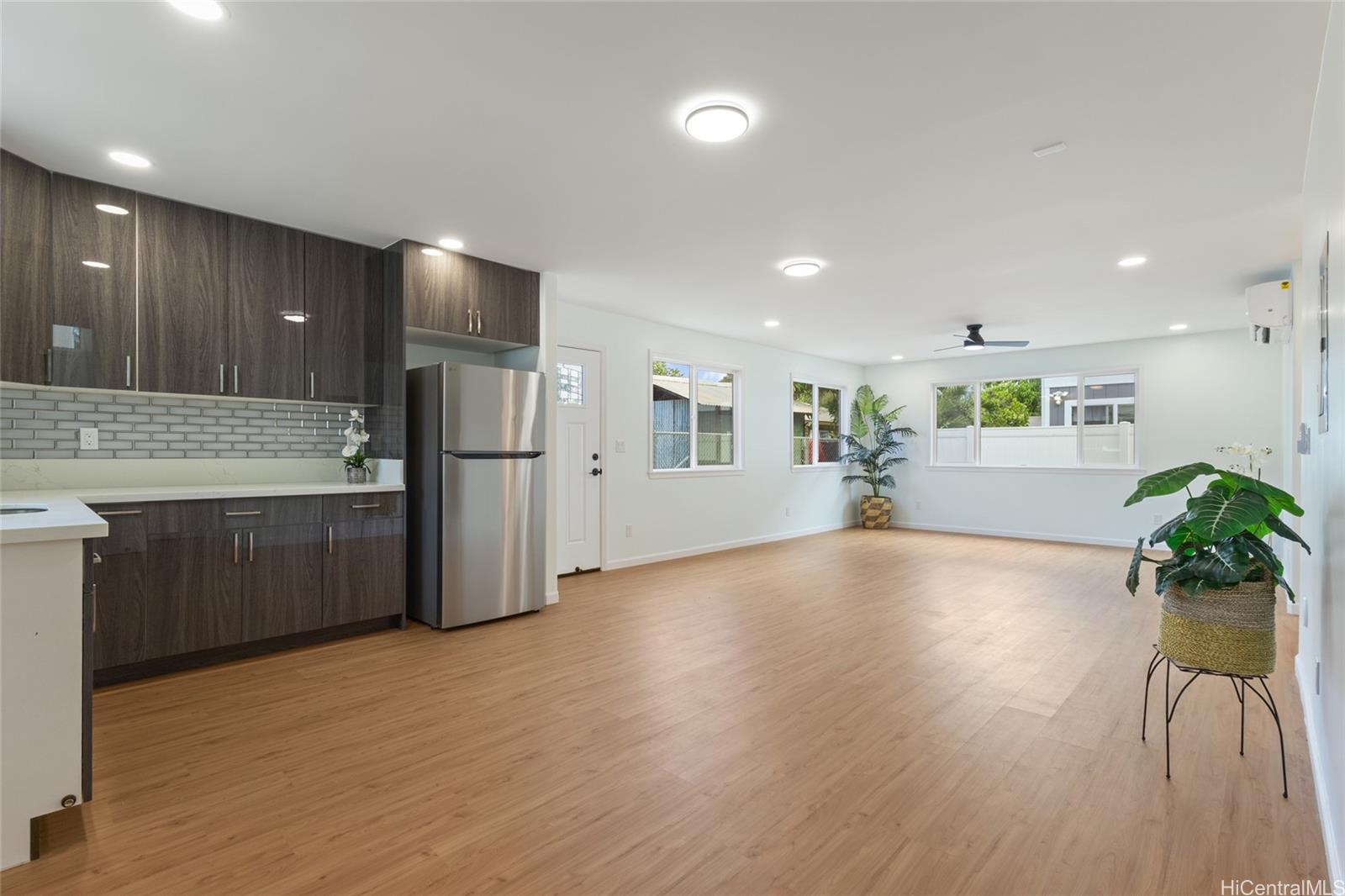 87-102 Kulaaupuni Street  Unit 1