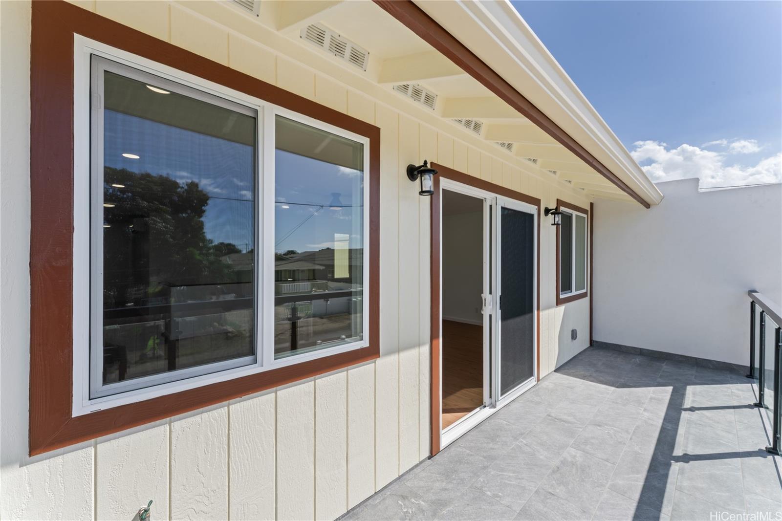87-102 Kulaaupuni Street  Unit 2