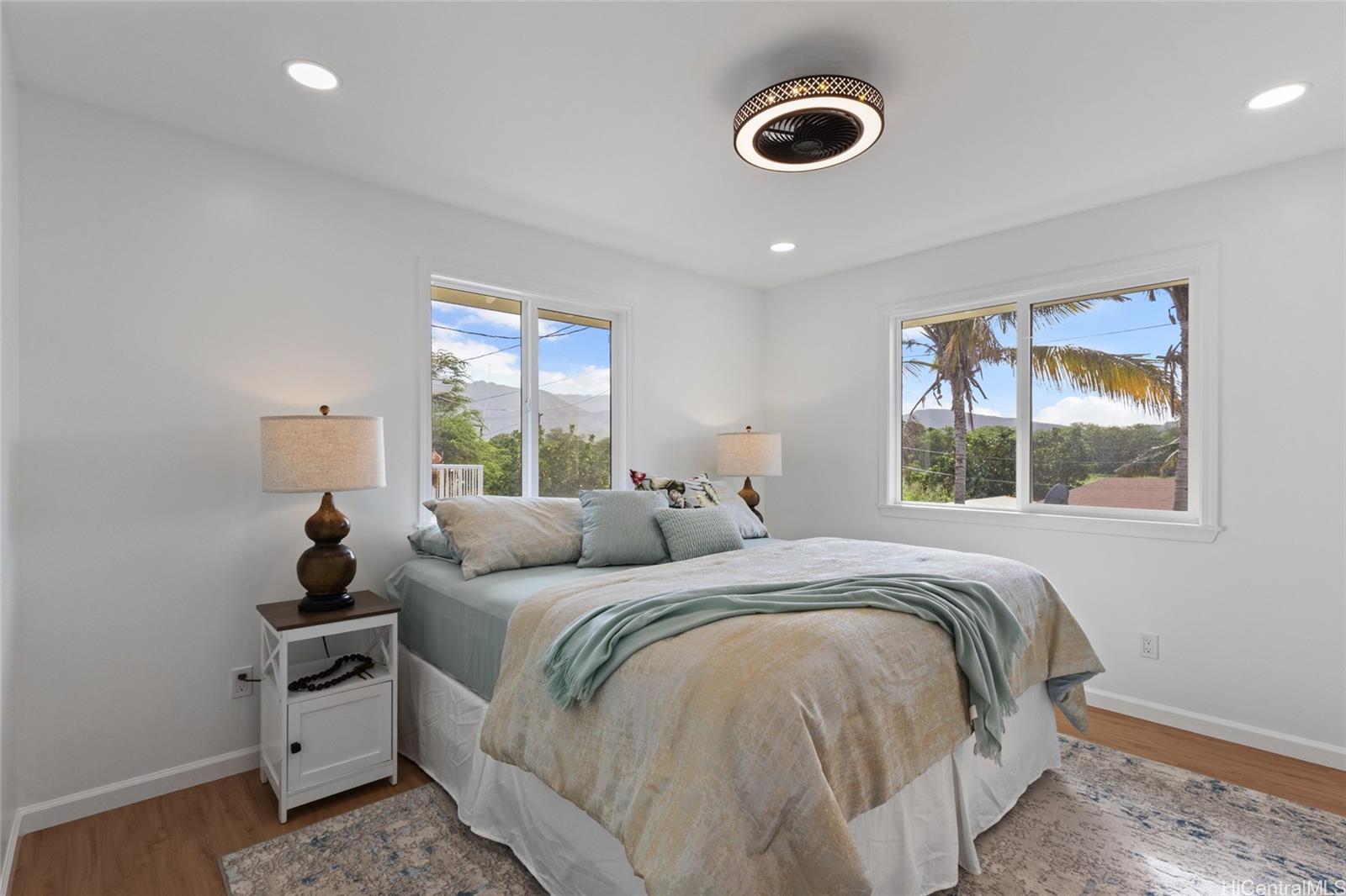 87-102 Kulaaupuni Street  Unit 2