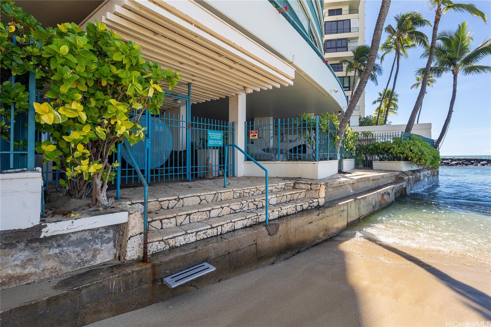 2877 Kalakaua Avenue  Unit 1107