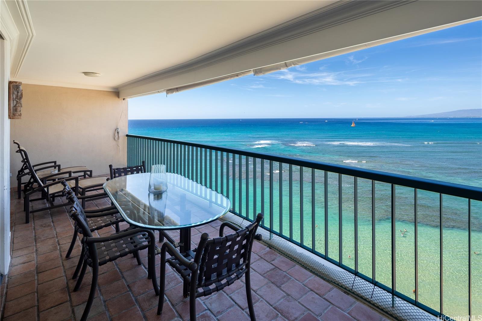 2877 Kalakaua Avenue  Unit 1107