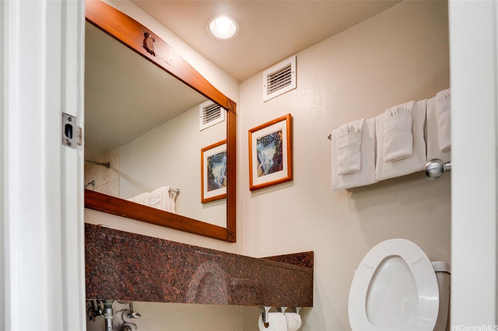 2045 Kalakaua Avenue  Unit 114