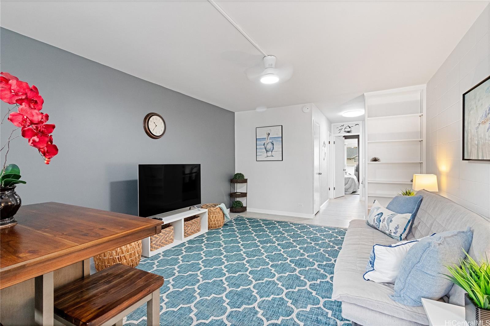 425 Ena Road B501