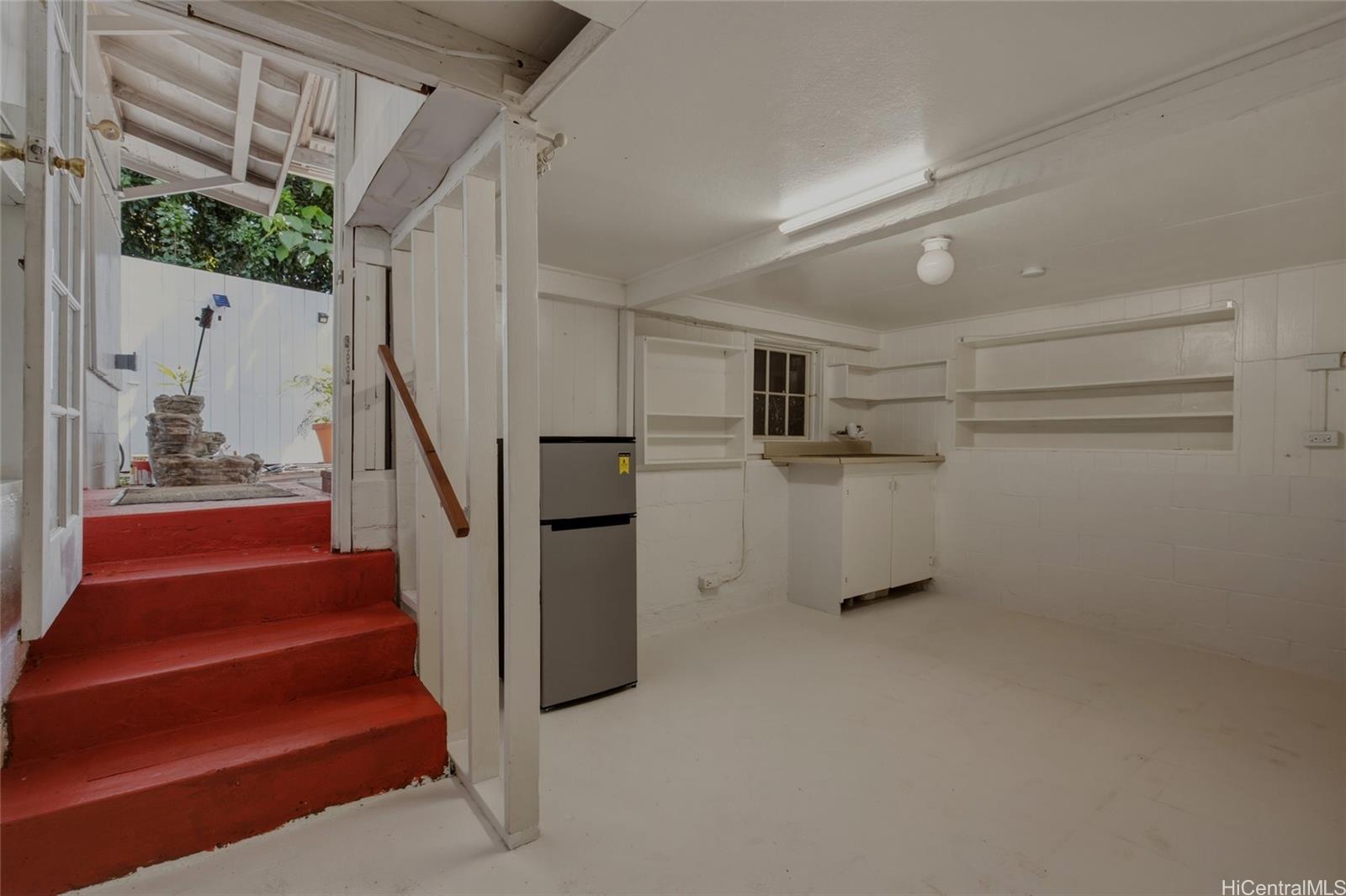 1114 Kaala Avenue