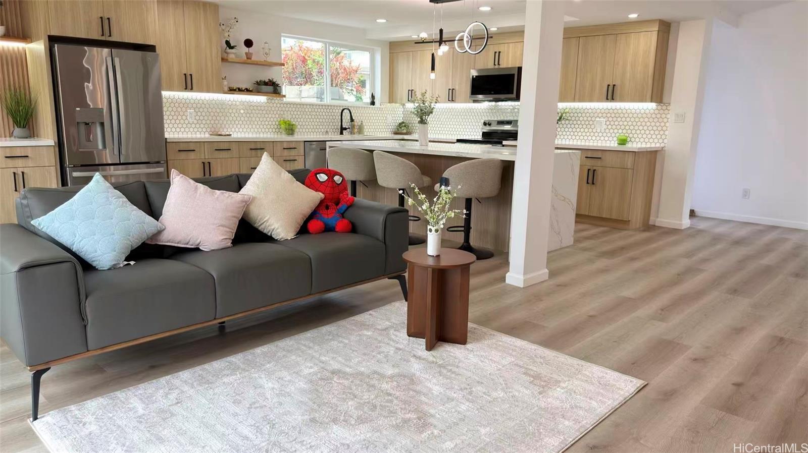 45-702 Kolokio Place