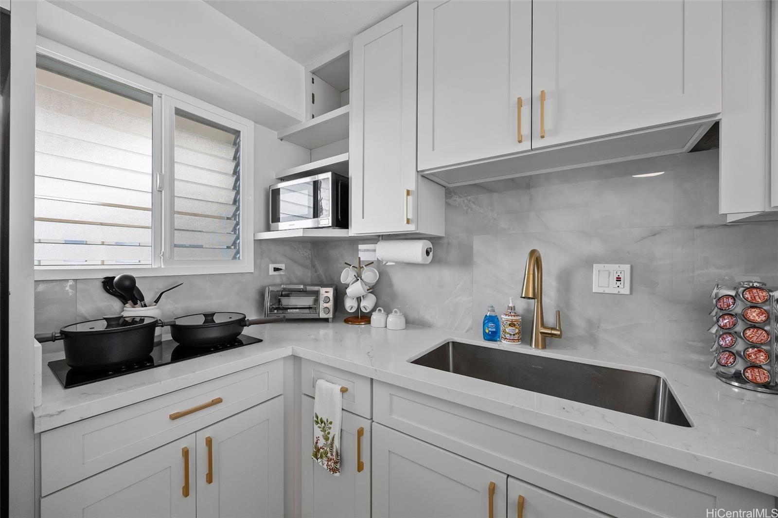 1909 Ala Wai Boulevard  Unit 804