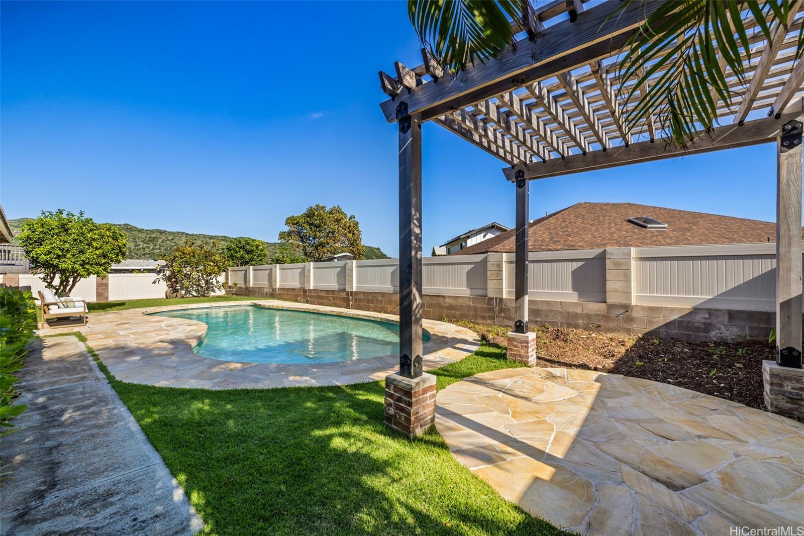 1035 Kamaole Street