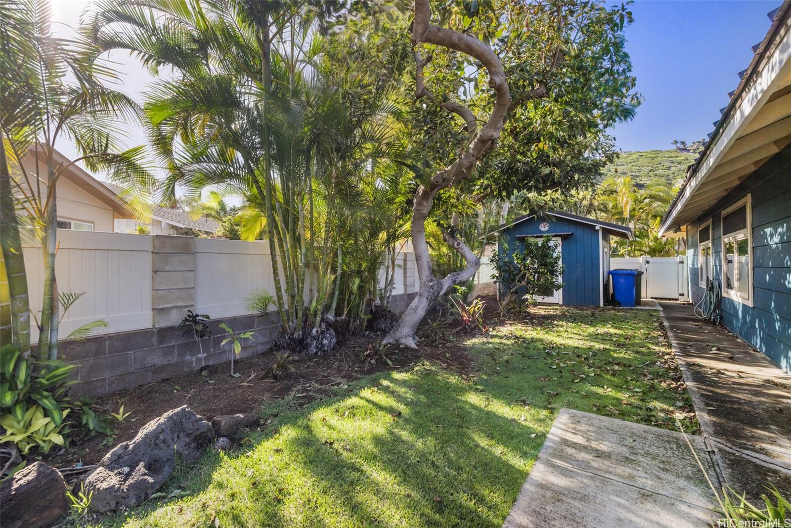 1035 Kamaole Street