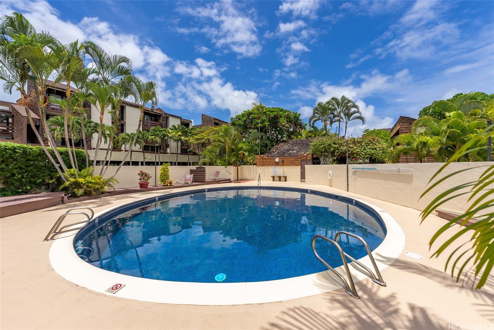 1015 Aoloa Place  Unit 217