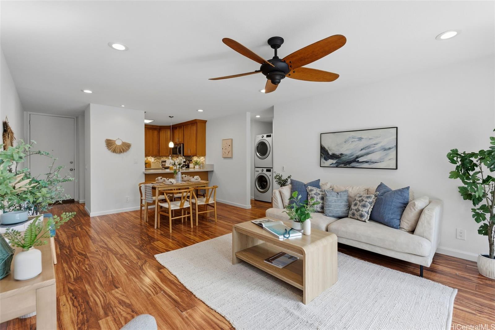 1015 Aoloa Place  Unit 217