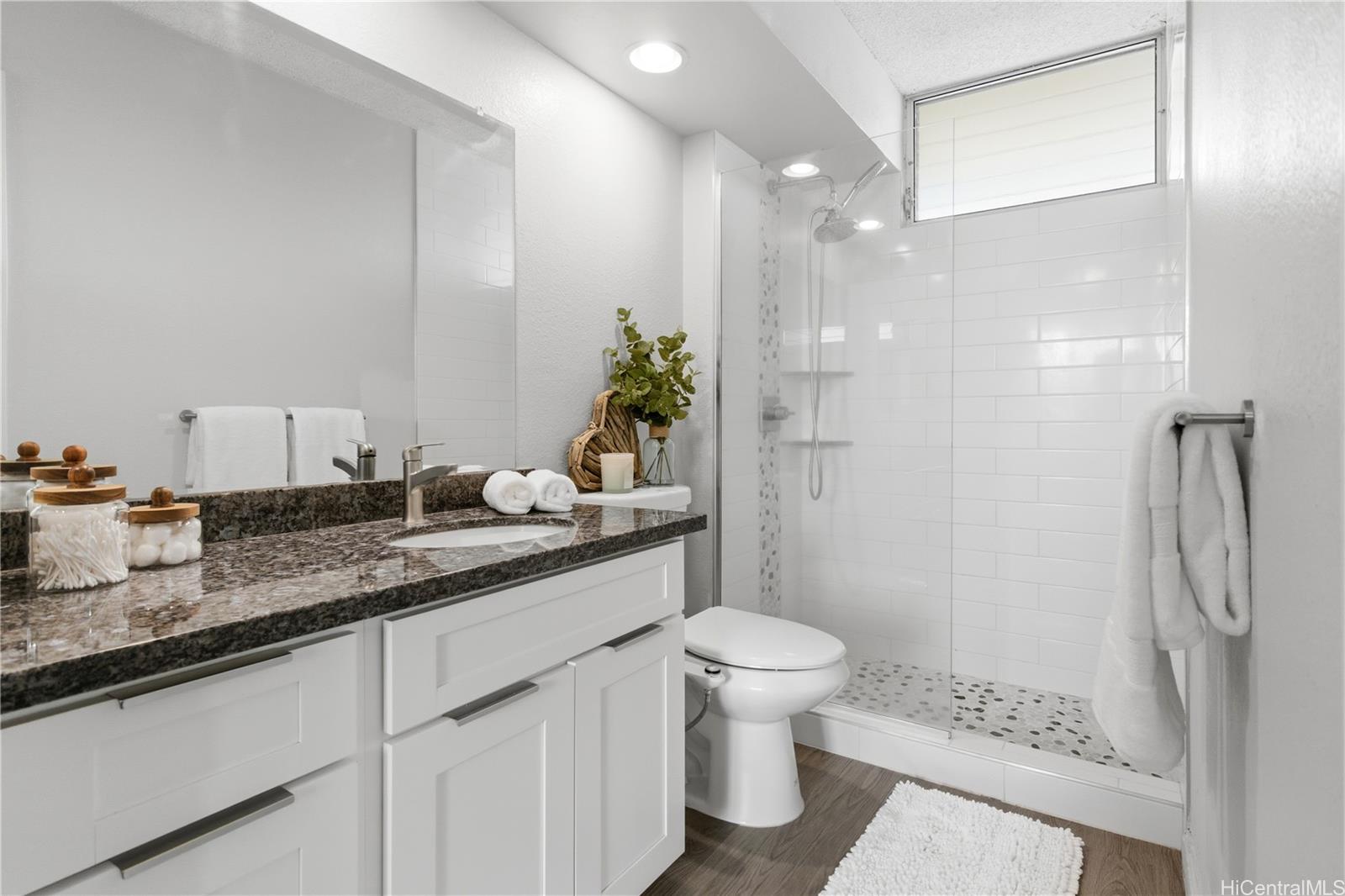 2439 Kapiolani Boulevard  Unit 101