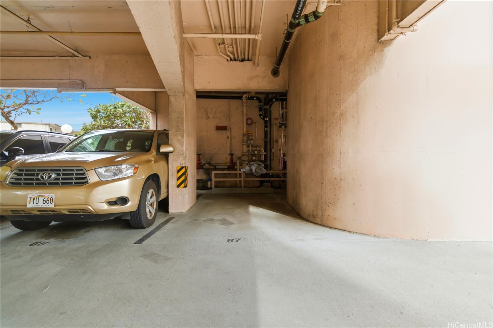 2439 Kapiolani Boulevard  Unit 101