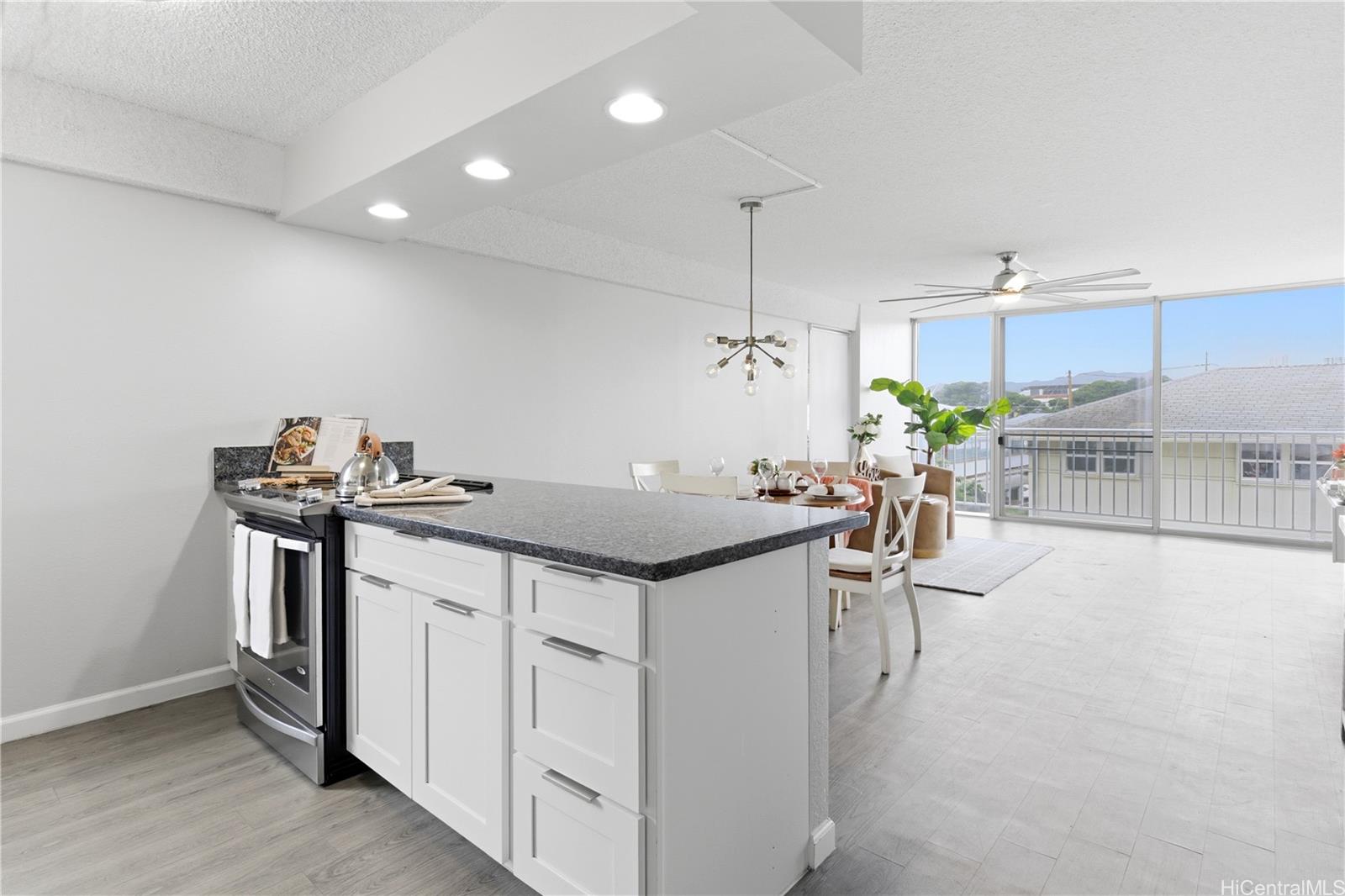 2439 Kapiolani Boulevard  Unit 101