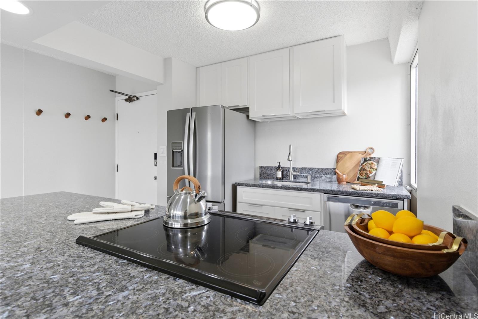 2439 Kapiolani Boulevard  Unit 101