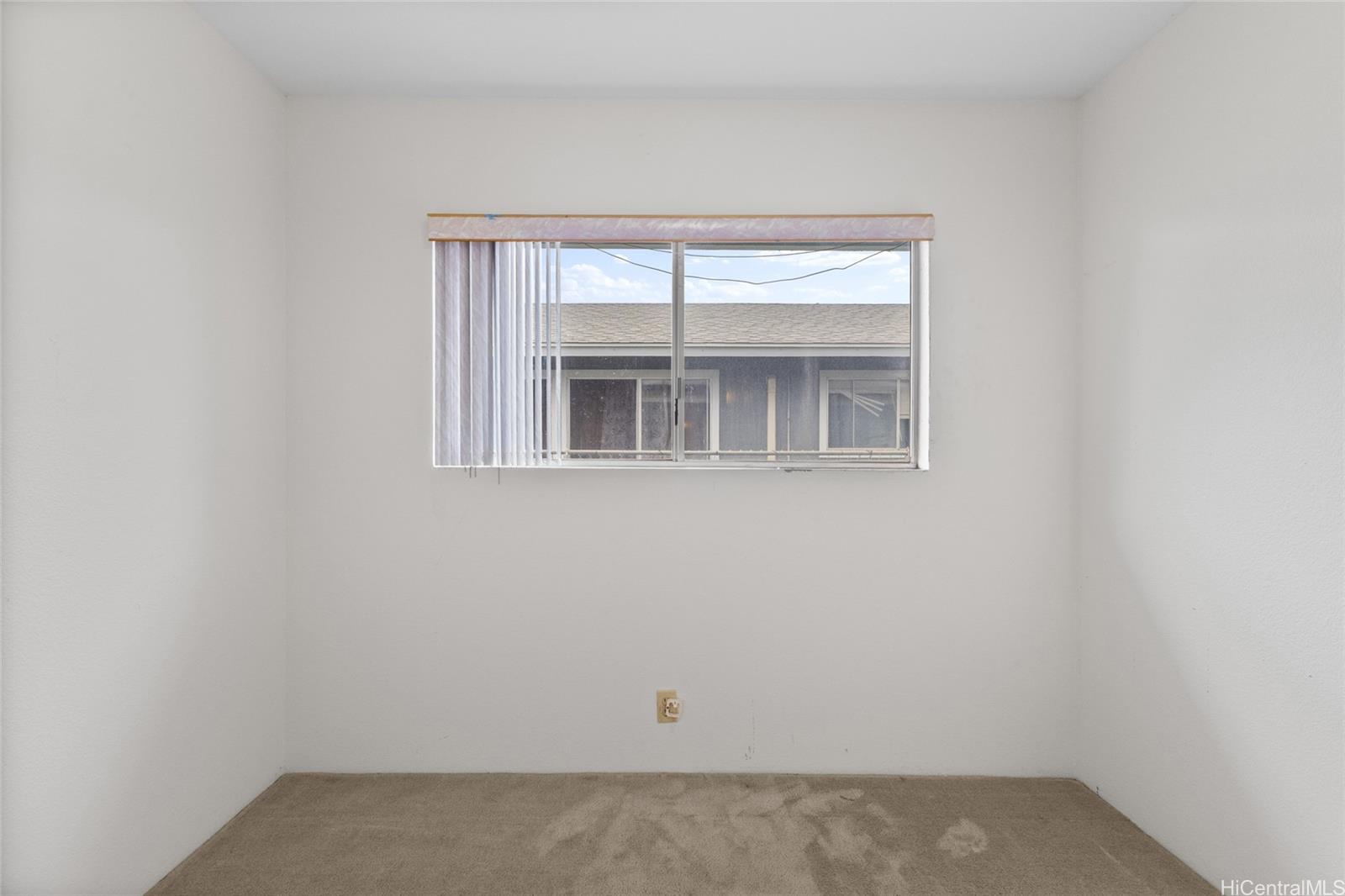Photo 13 of 20