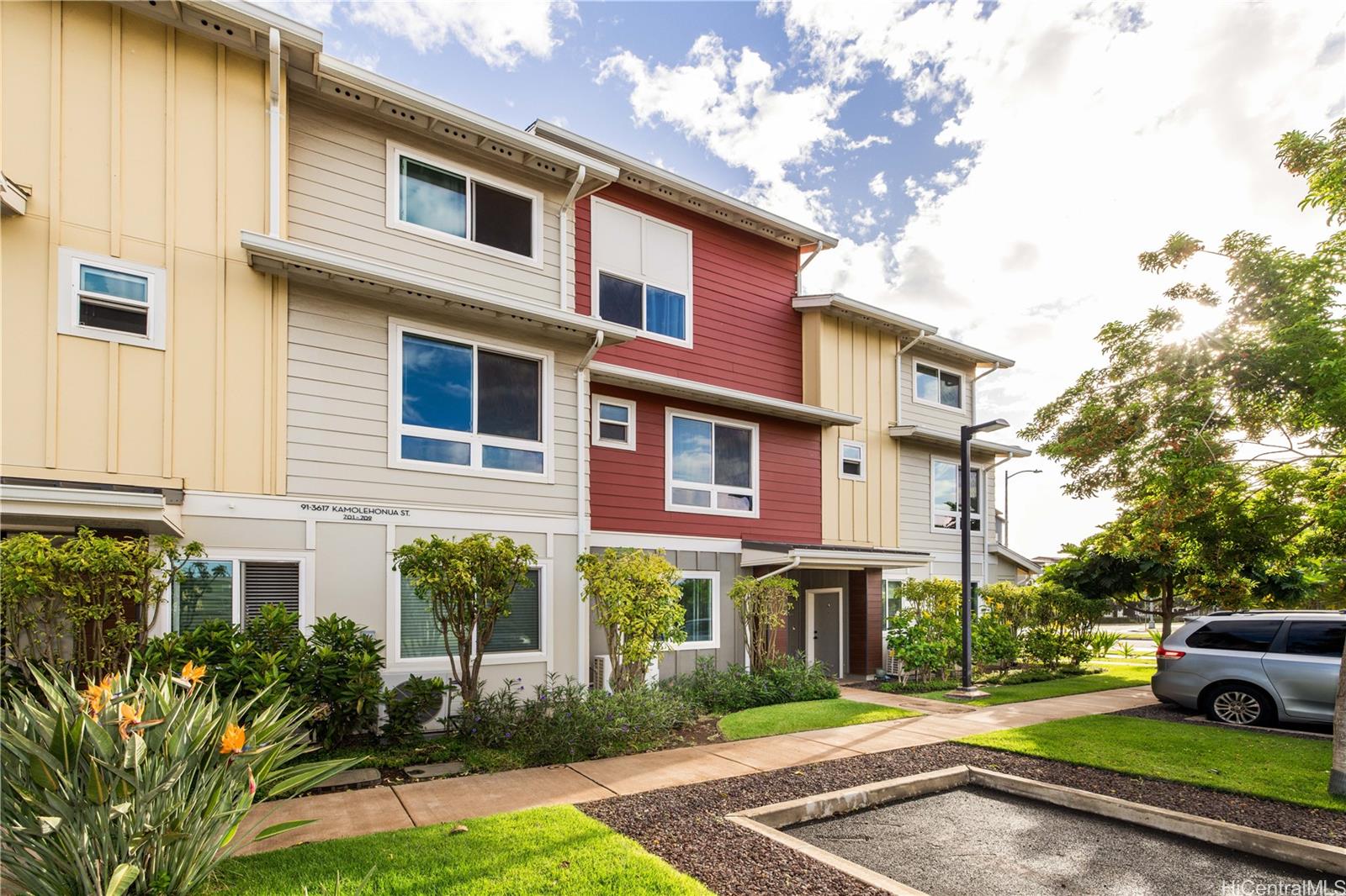 91-3617 Kamolehonua Street 701