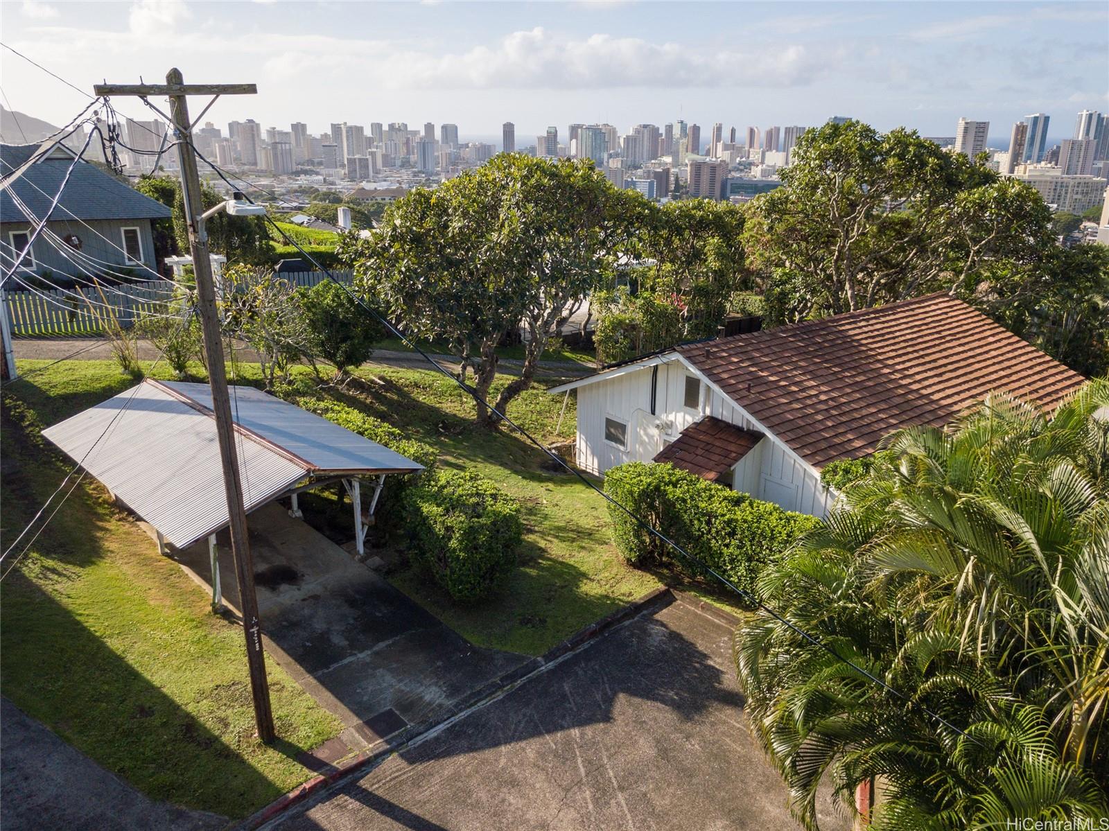 2085 Makiki Place