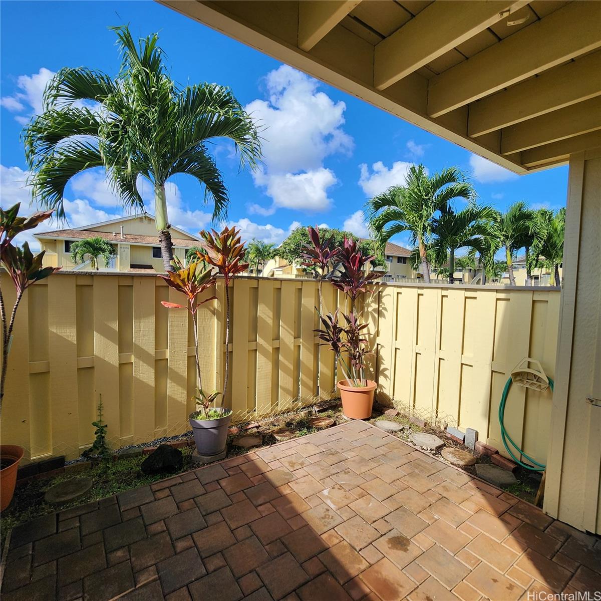 94-1031 Kaukahi Place  Unit G4